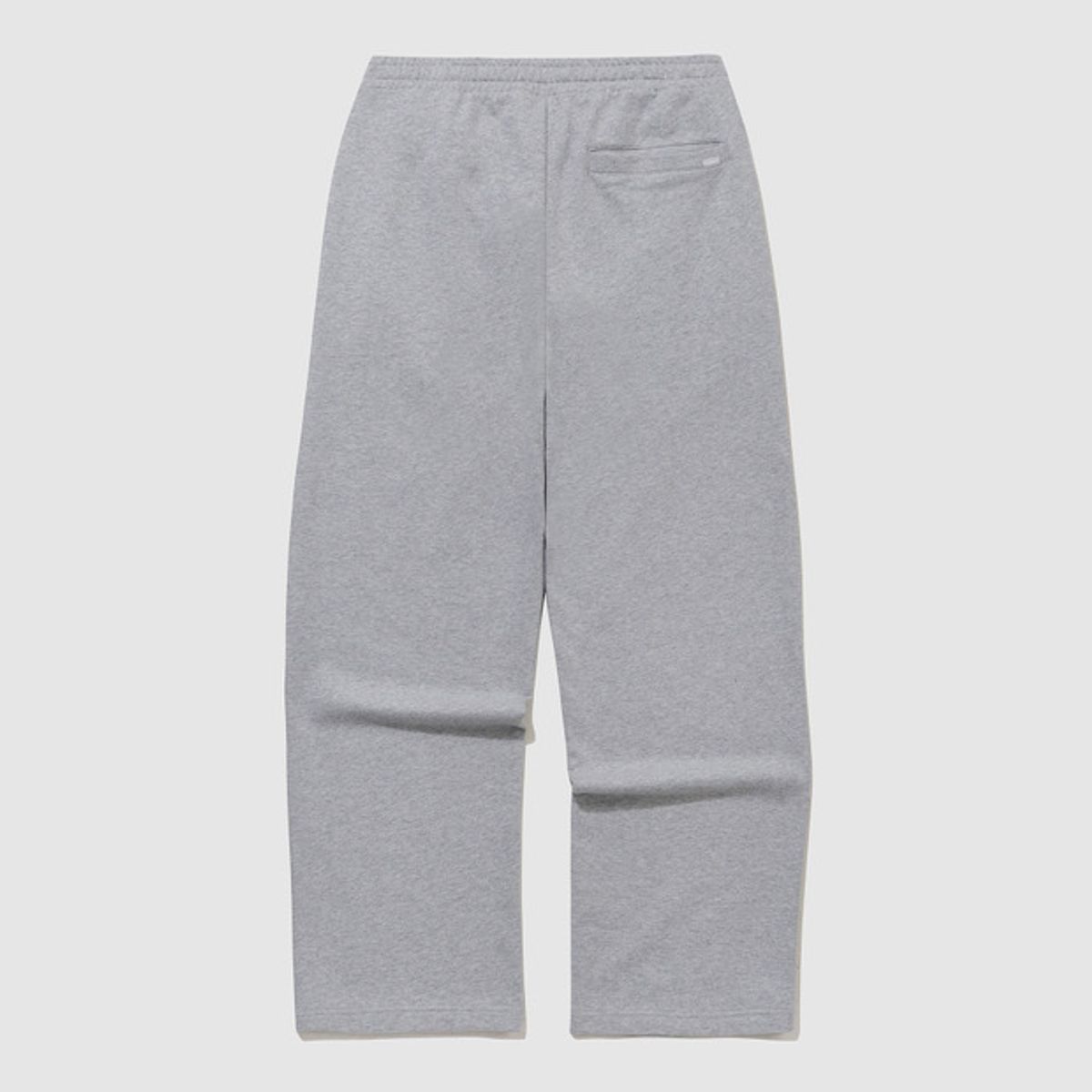엄브로(UMBRO) 에센셜 루즈 스트레이트 팬츠 그레이(UQ323CFP94)