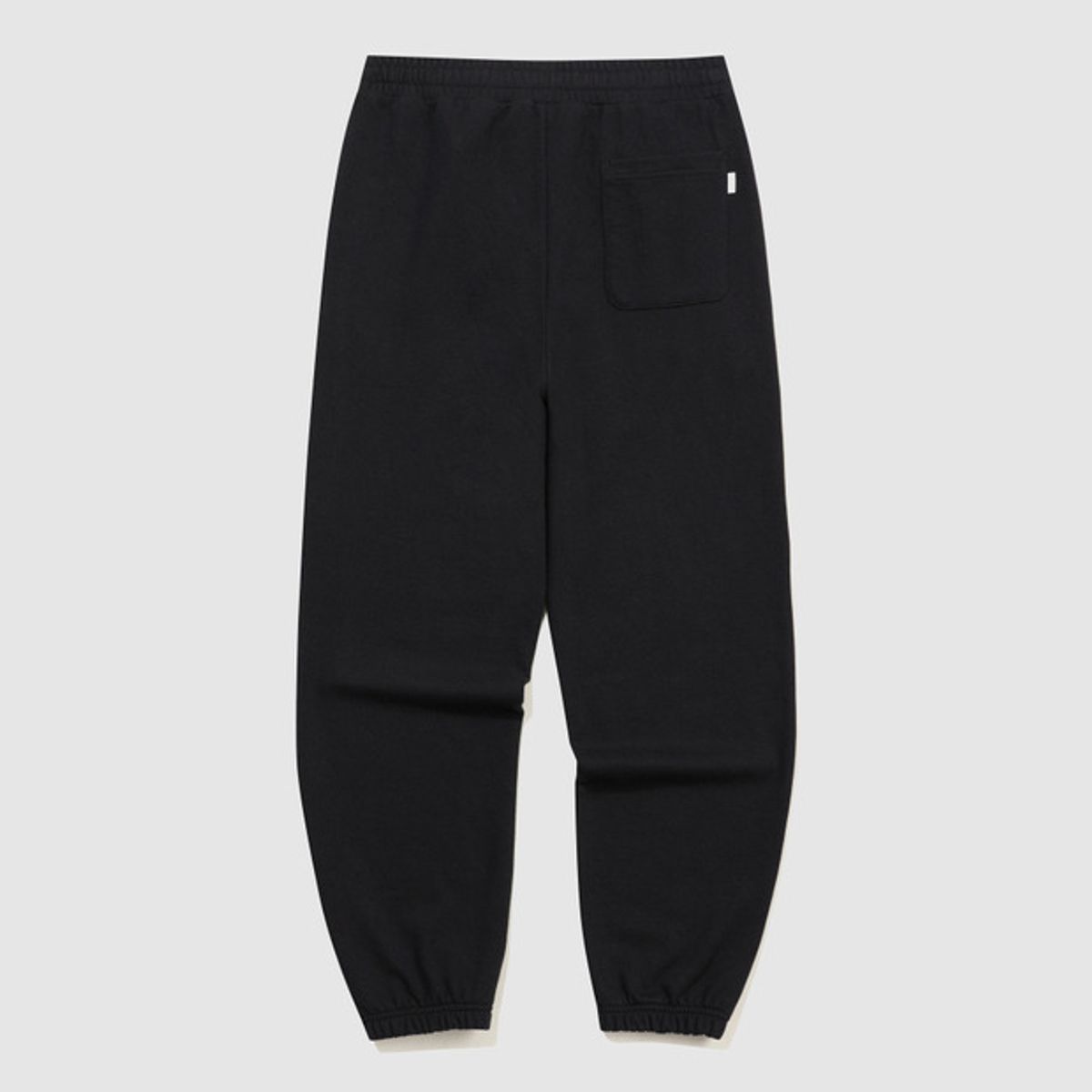 엄브로(UMBRO) 에센셜 루즈 조거 팬츠 블랙(UQ323CFP93)