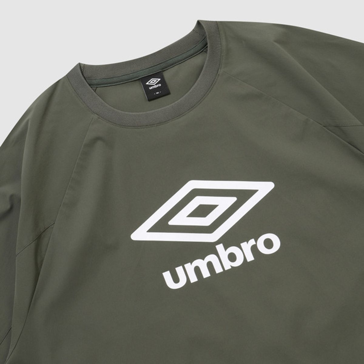 엄브로(UMBRO) 액티브 올라운드 스트레치 피스테 카키(UQ321SWT91)