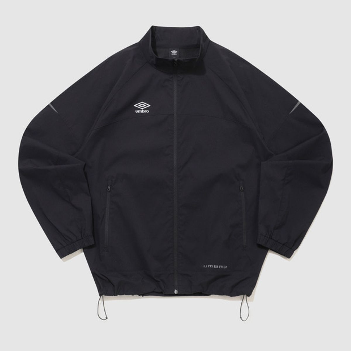 엄브로(UMBRO) 액티브 올라운드 스트레치 스탠넥 바람막이 웜업 자켓 블랙(UQ321SJK91)