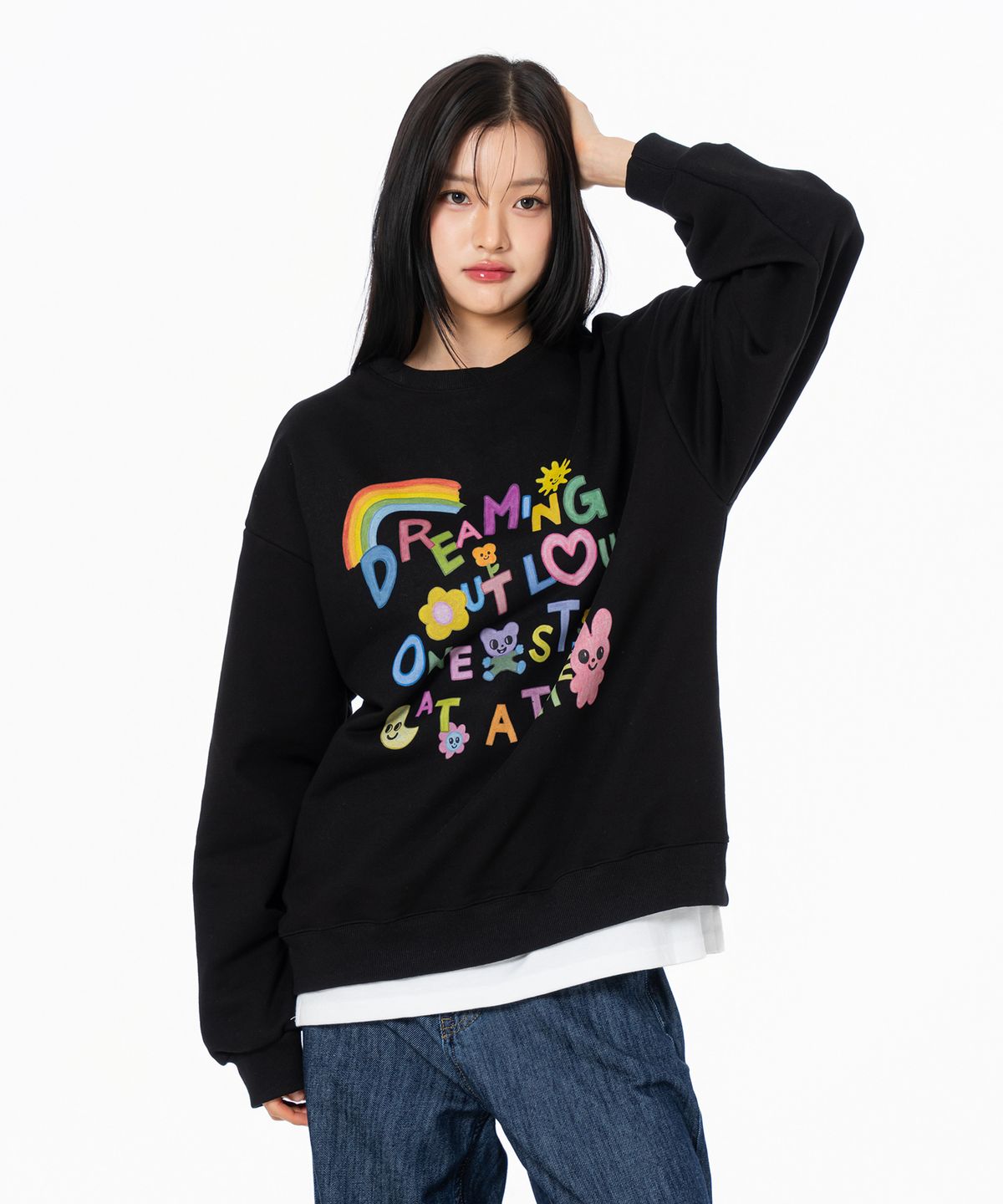 모즈모즈(MOZMOZ) 드리밍아웃 그래픽 오버핏 맨투맨 블랙