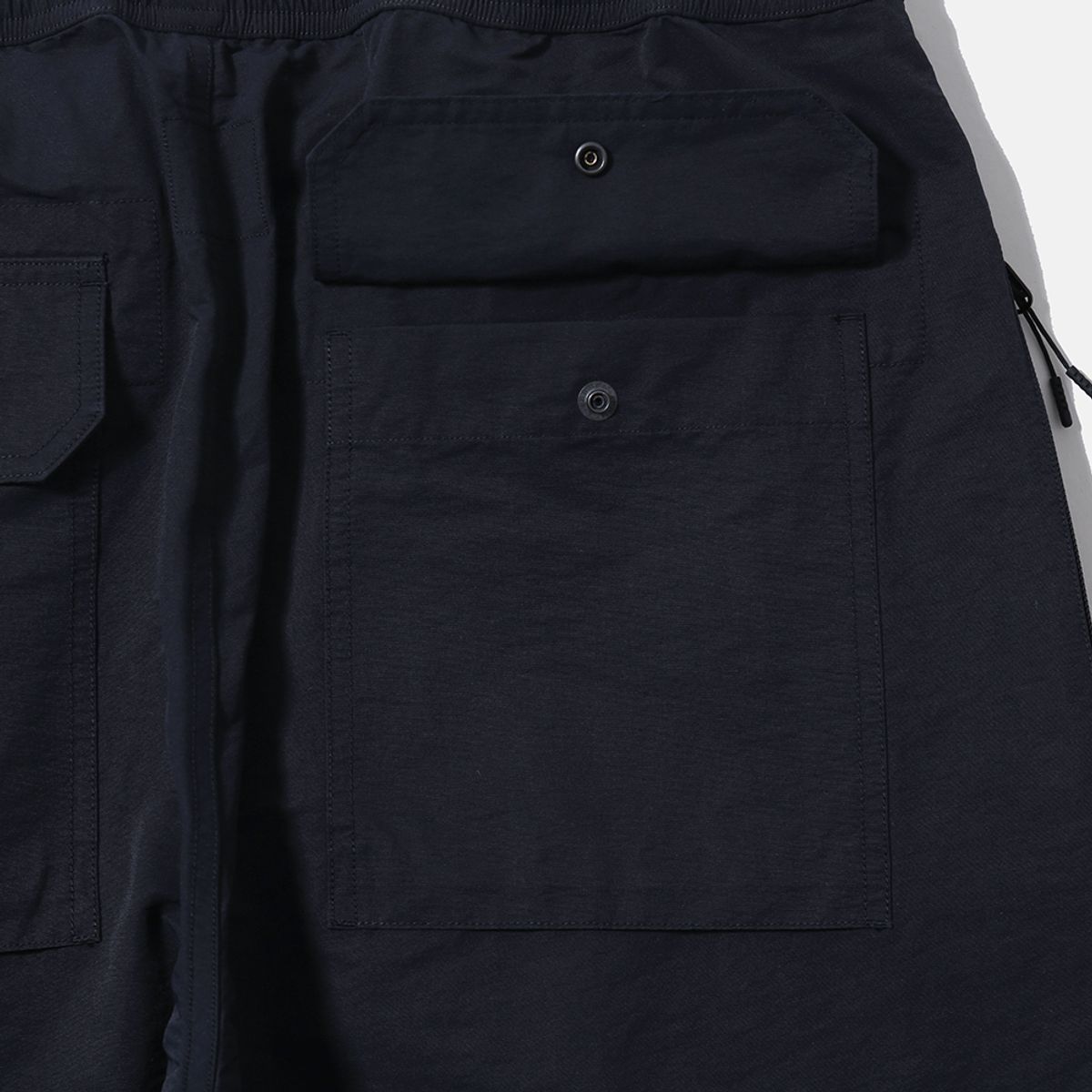 모이프(MOIF) [AW25] OVER SUPPLY PANTS / NAVY
