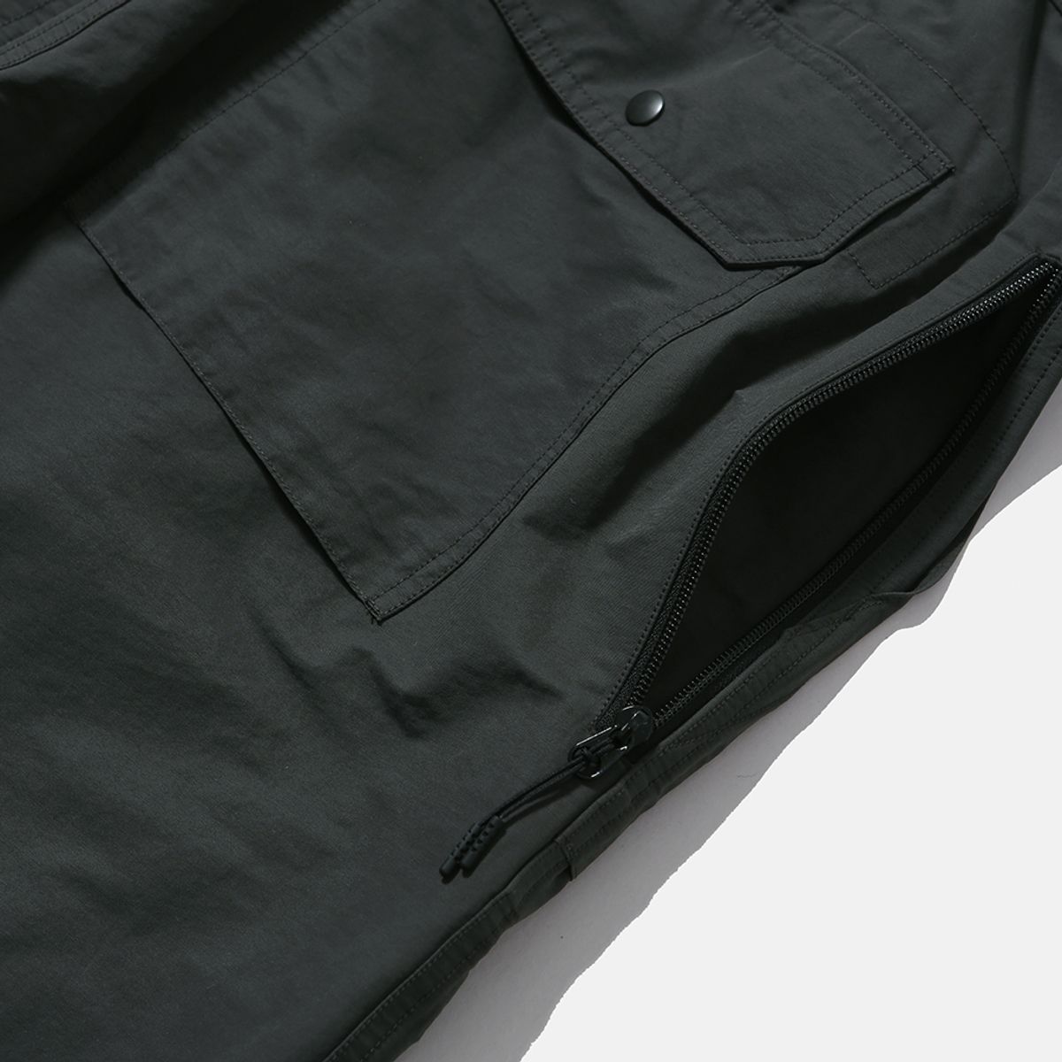 모이프(MOIF) [AW25] OVER SUPPLY PANTS / CHARCOAL