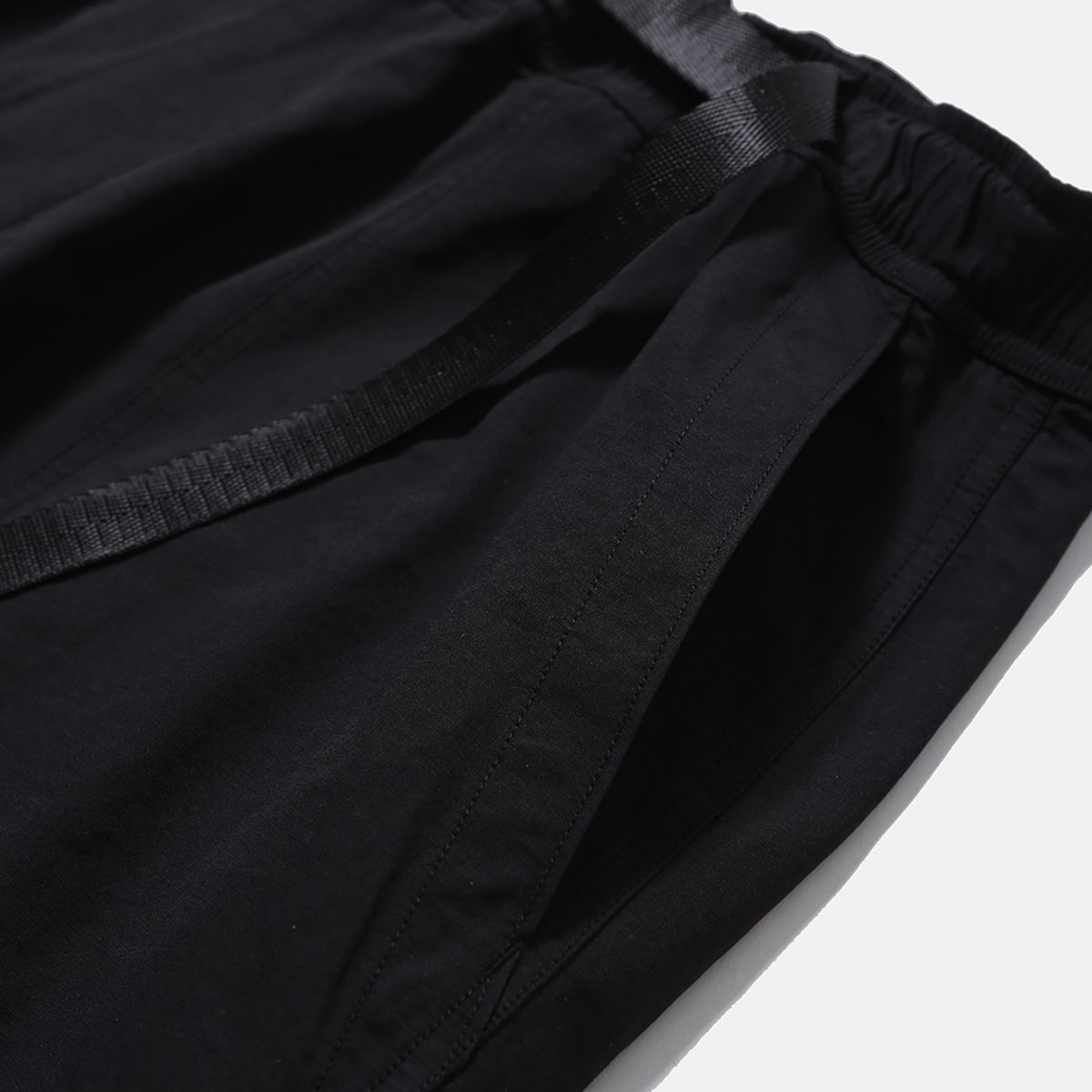 모이프(MOIF) [AW25] OVER SUPPLY PANTS / BLACK