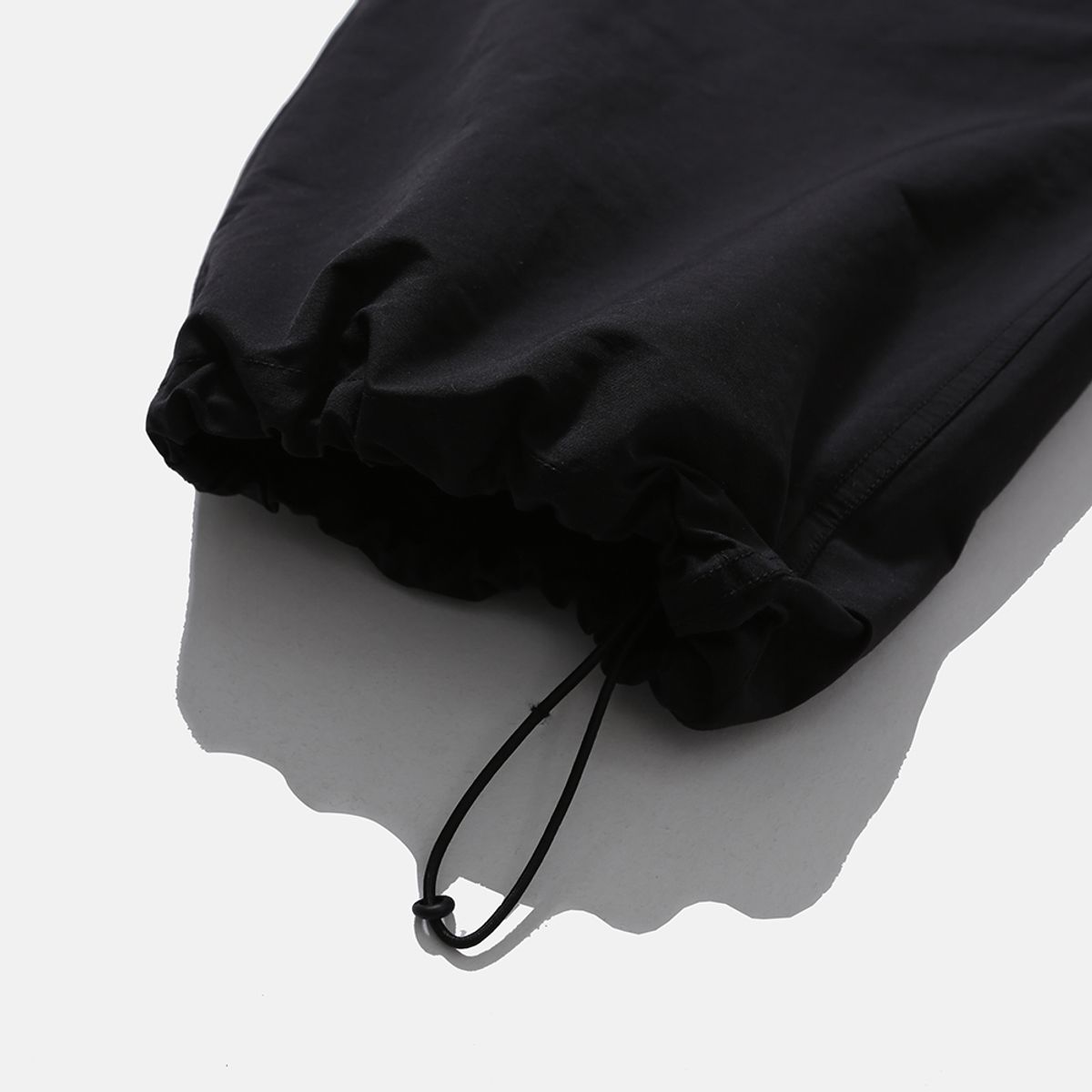 모이프(MOIF) [AW25] OVER SUPPLY PANTS / BLACK