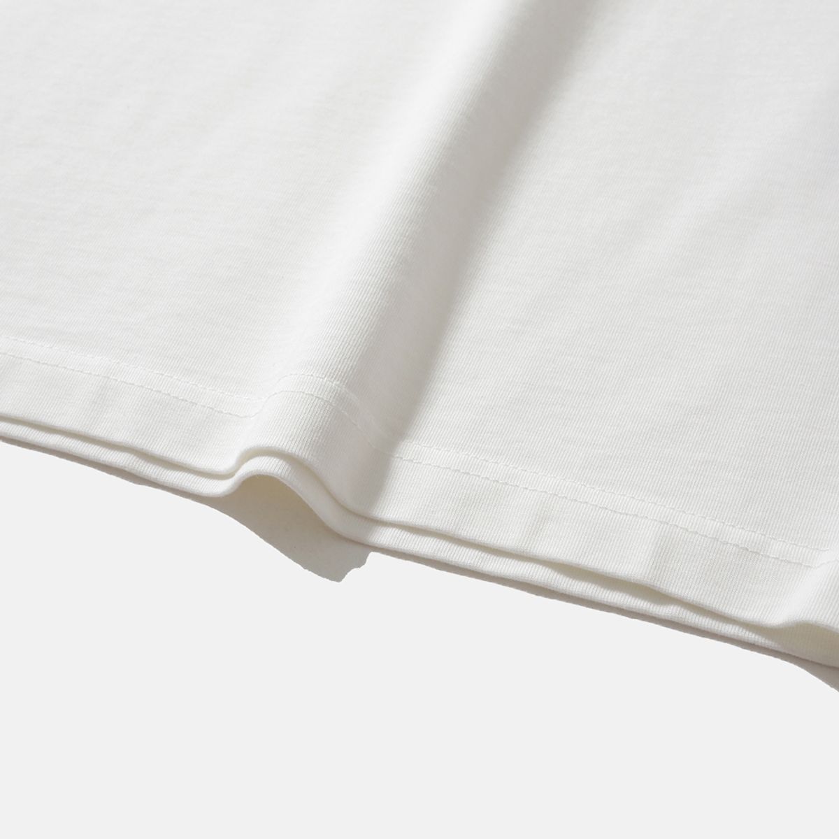 모이프(MOIF) [AW25] 404 GNF(F) L/S TEE / OFF WHITE