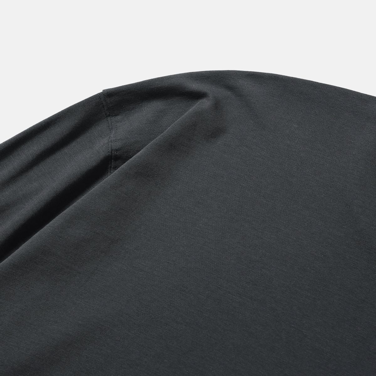 모이프(MOIF) [AW25] 404 GNF(F) L/S TEE / CHARCOAL