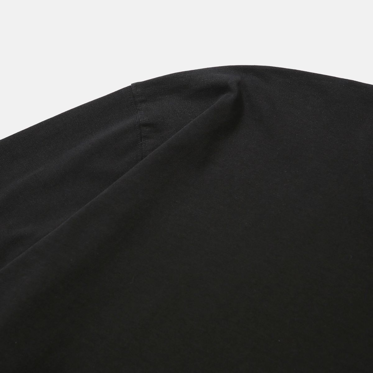 모이프(MOIF) [AW25] 404 GNF(F) L/S TEE / BLACK
