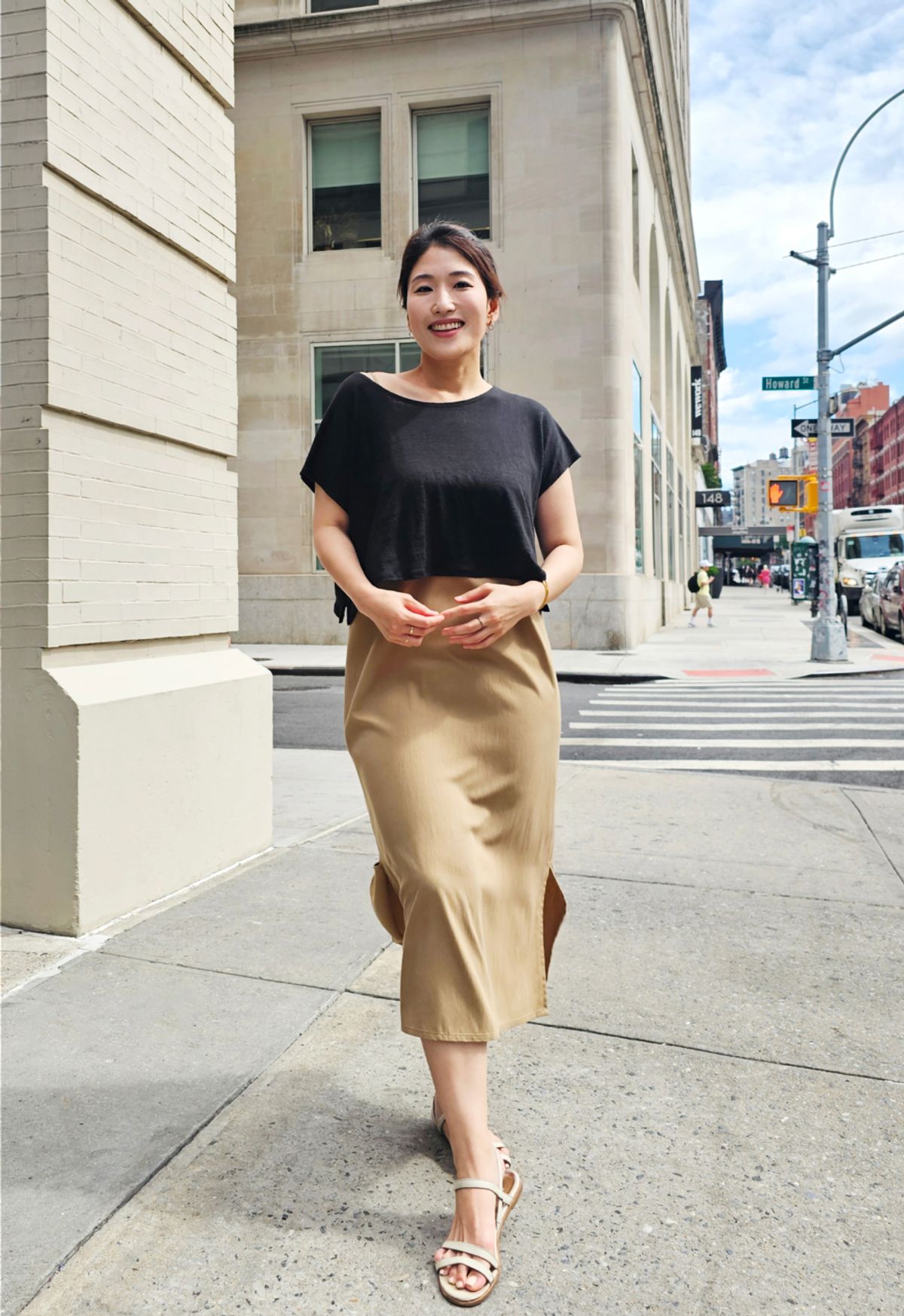 엘리초이(ELLY CHOI) MULBERRY SLIP DRESS [OLIVE]