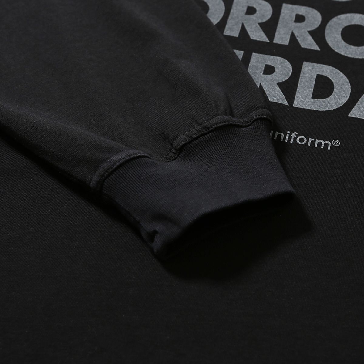모이프(MOIF) [AW25] POETS L/S TEE / BLACK