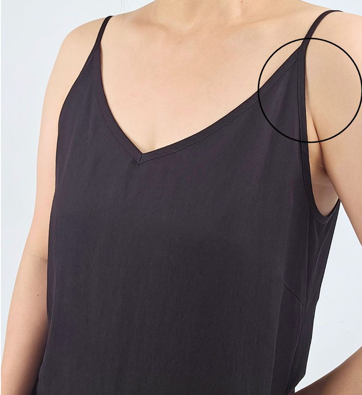 엘리초이(ELLY CHOI) MULBERRY SLIP DRESS [BLACK]