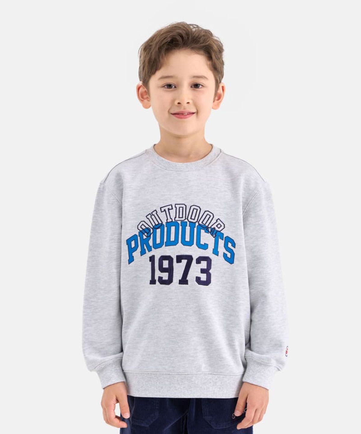 아웃도어 프로덕츠 키즈(OUTDOOR PRODUCTS KIDS) 에센셜 그래픽 맨투맨 (멜란지 화이트) OD253IMM02_MWH