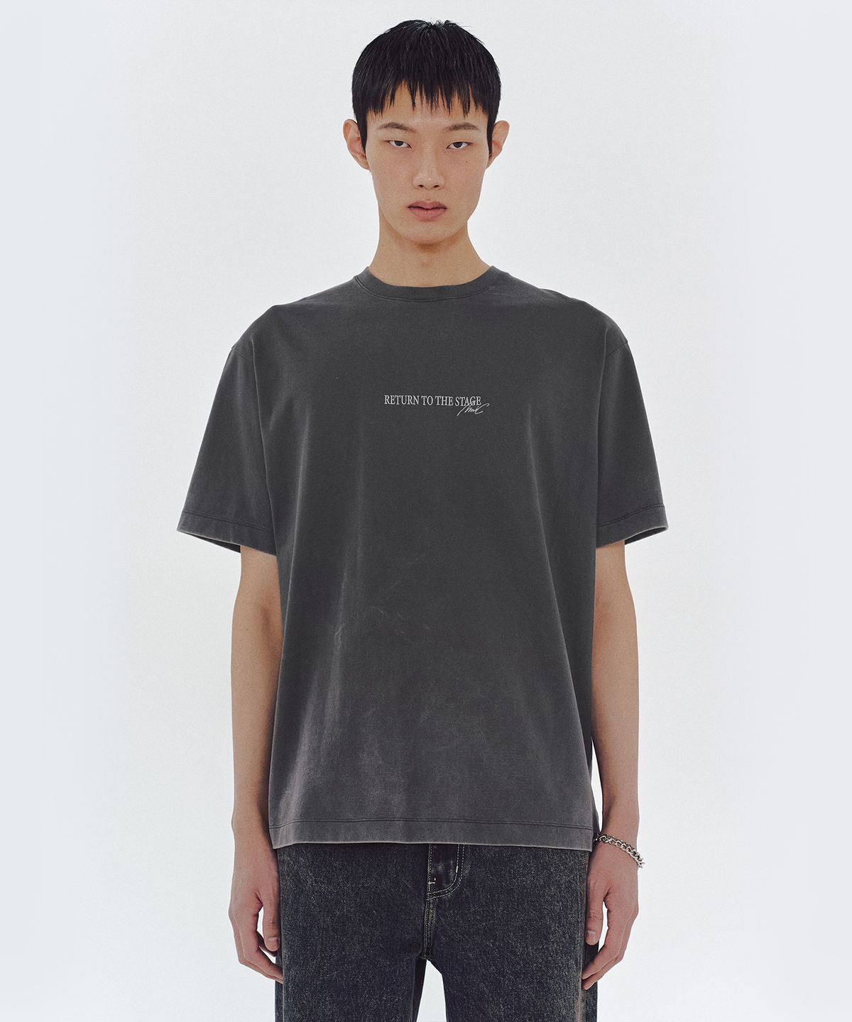 엠엠아이씨(MMIC) DUSK T SHIRT (CHARCOAL)