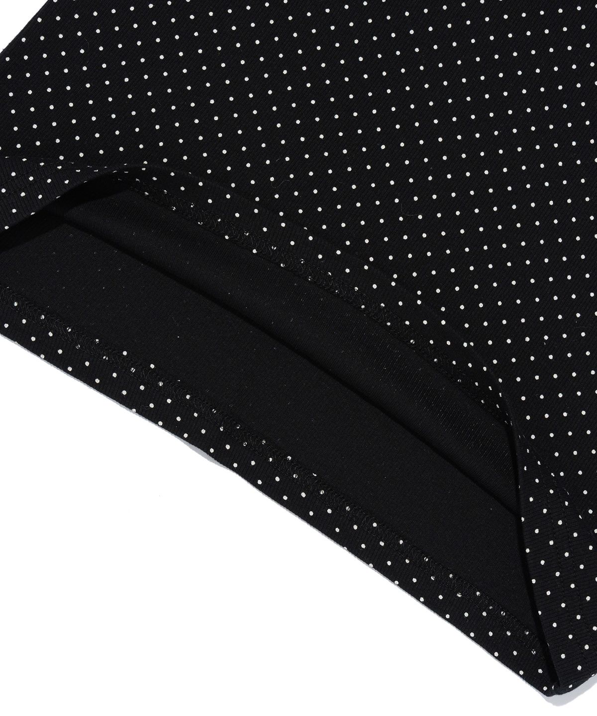 서울어패럴(SEOUL APPAREL) 빅 로고 도트 크롭 반팔 티셔츠 (블랙)