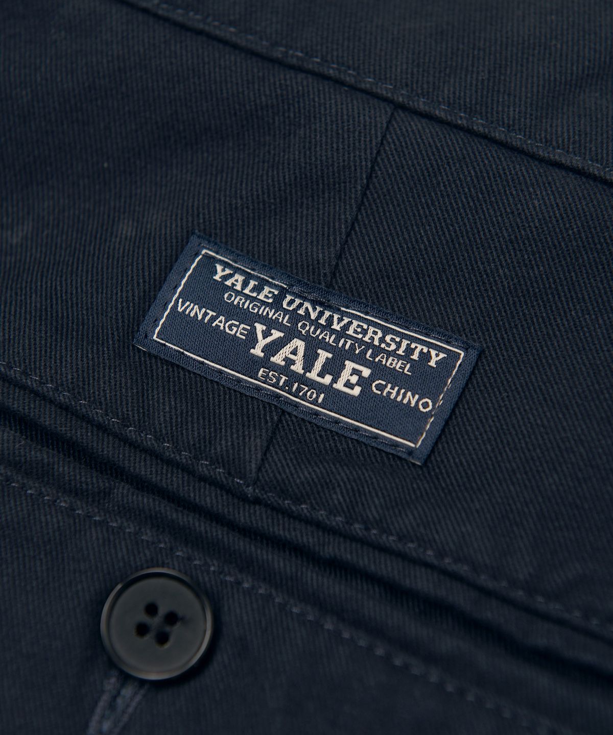 예일(YALE) 프리미엄 빈티지 코인 포켓 테이퍼드 치노팬츠_네이비