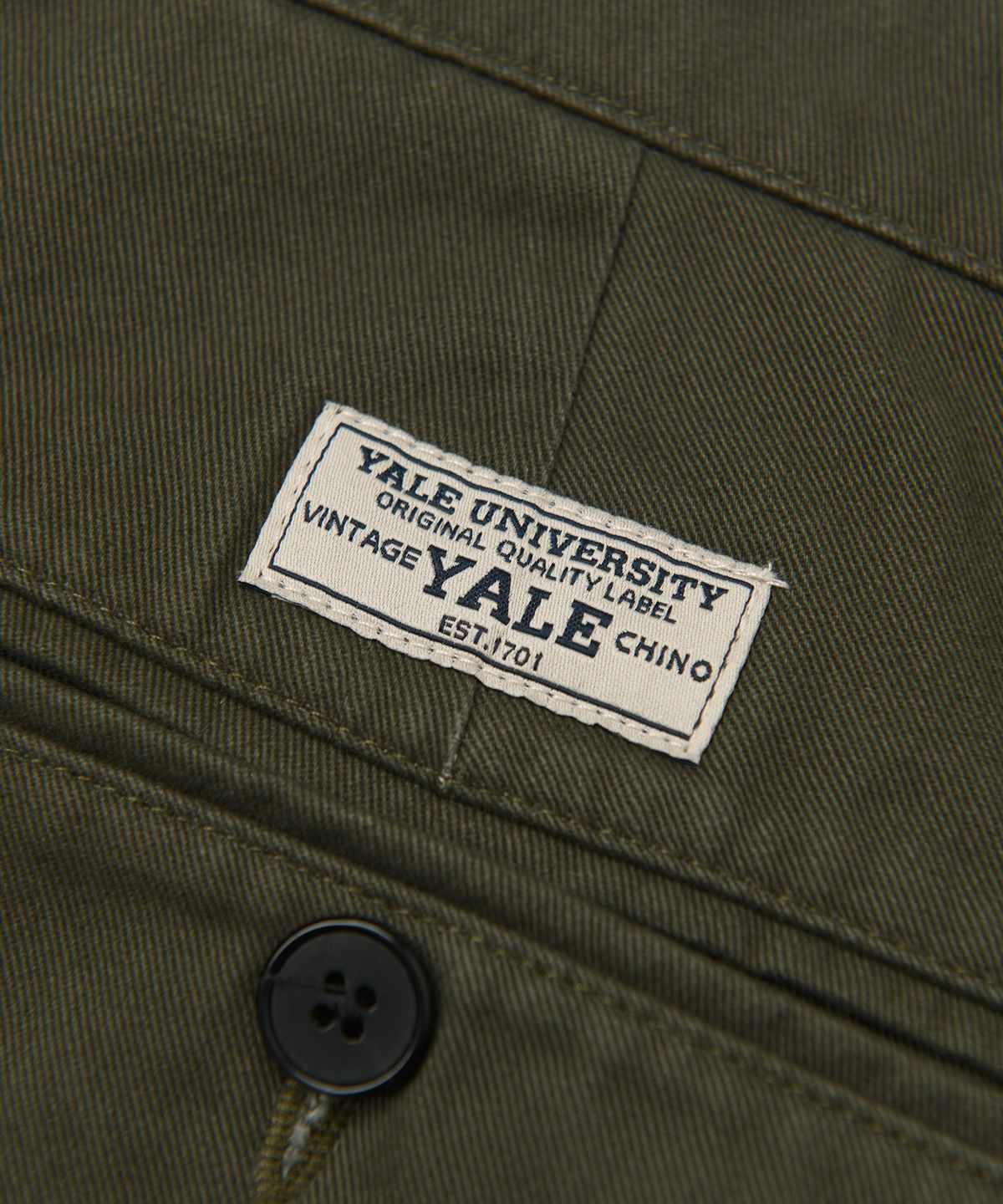 예일(YALE) 프리미엄 빈티지 코인 포켓 테이퍼드 치노팬츠_카키