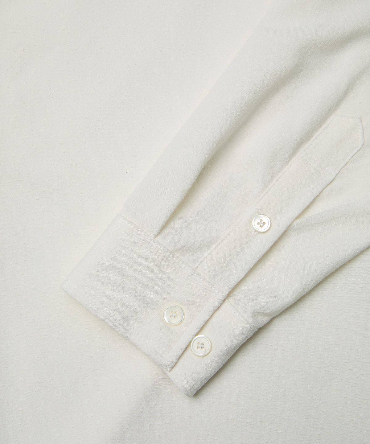 엠엠아이씨(MMIC) MODE SHIRT (WHITE)