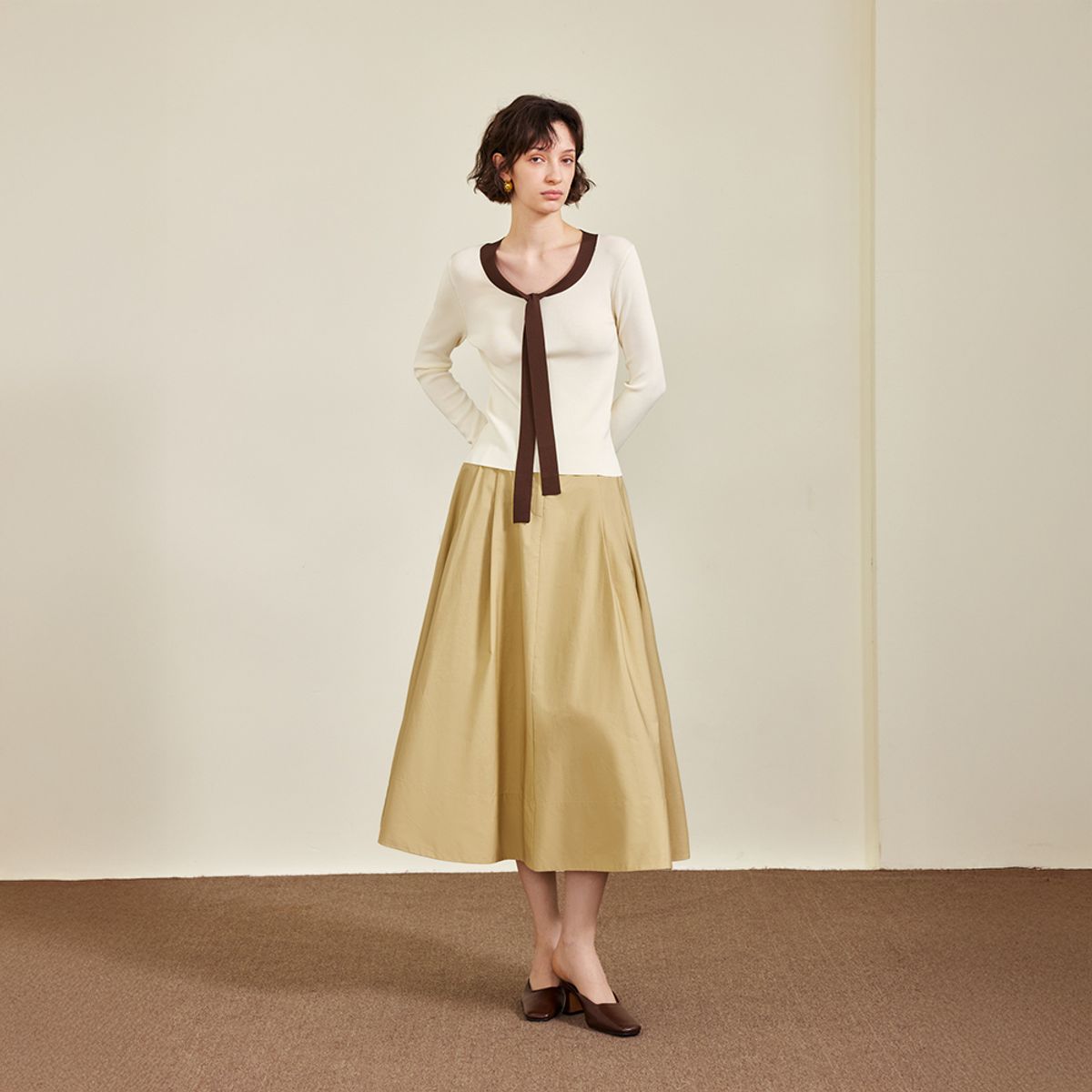 와이와이아이엠(YYIAM) YY_Sense fake two-piece top