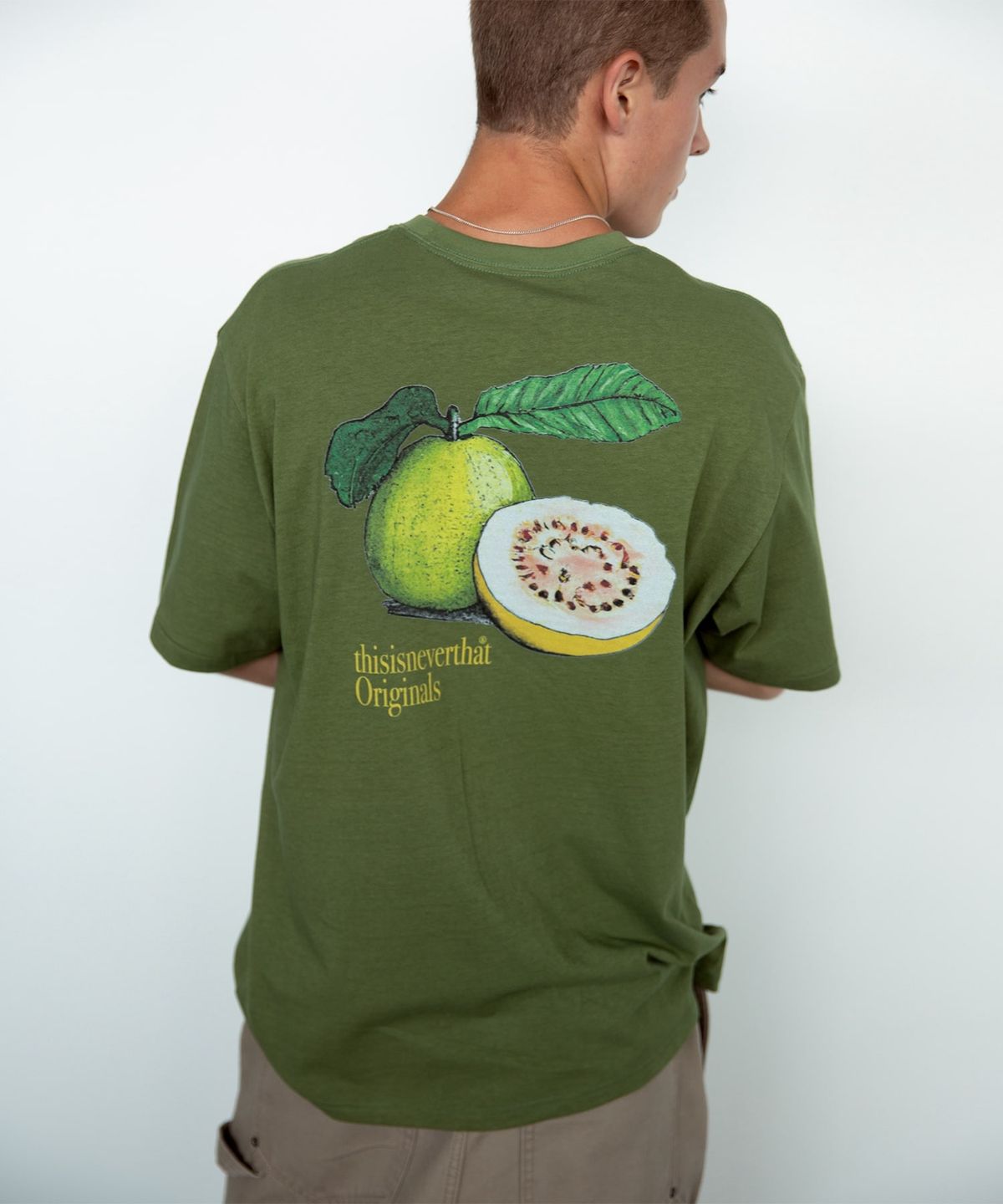 디스이즈네버댓(THISISNEVERTHAT) Guava Tee Moss Green