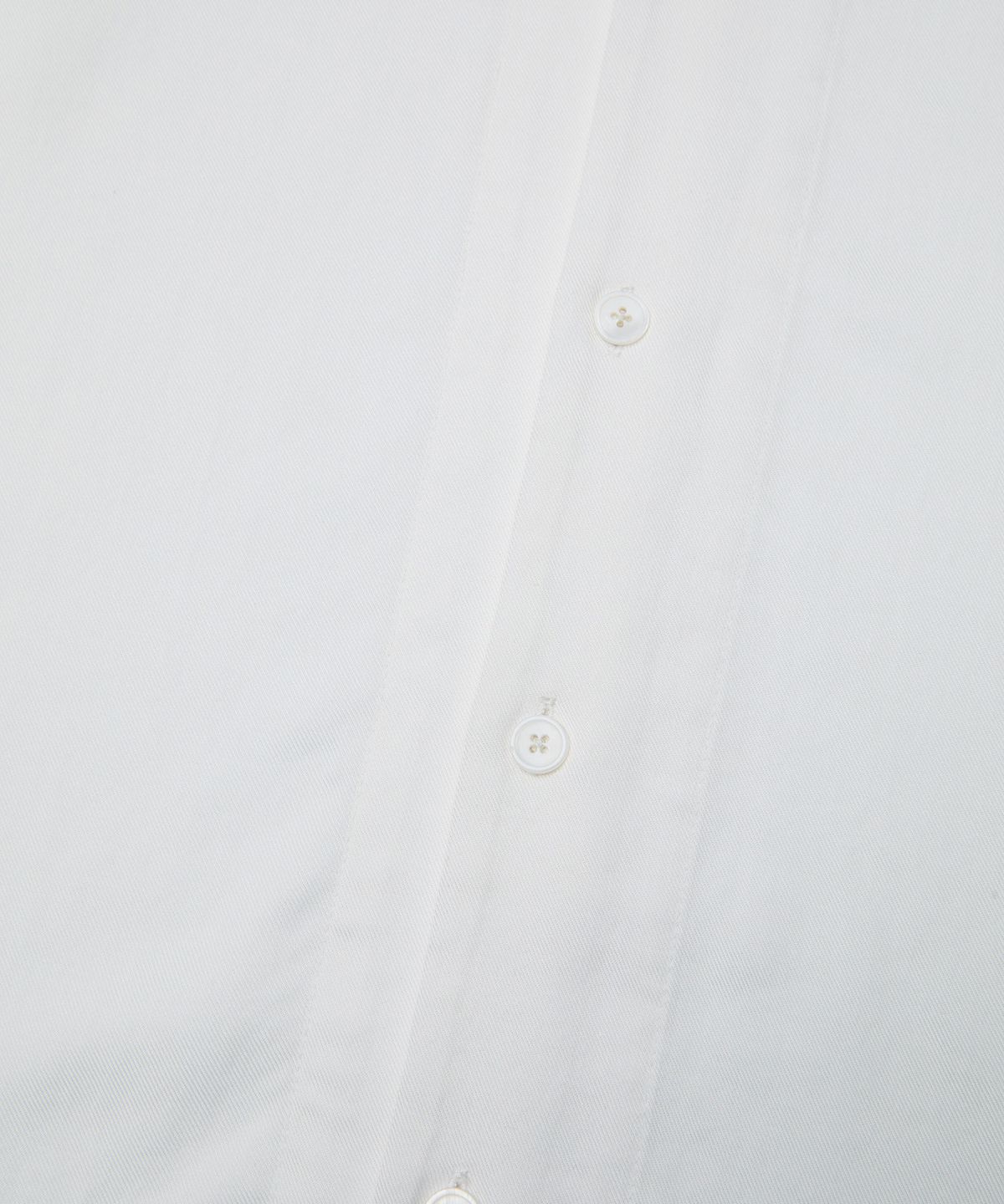 엠엠아이씨(MMIC) YVES SHIRT (WHITE)