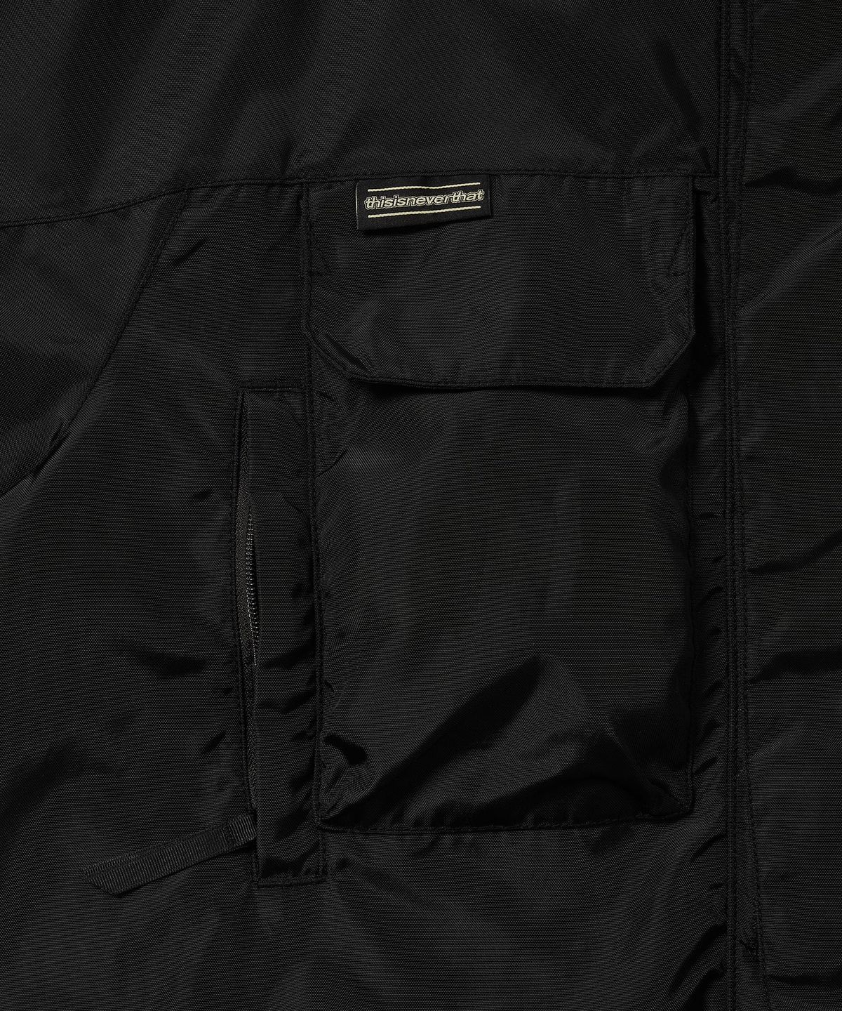디스이즈네버댓(THISISNEVERTHAT) SP-Logo Wading Jacket Black