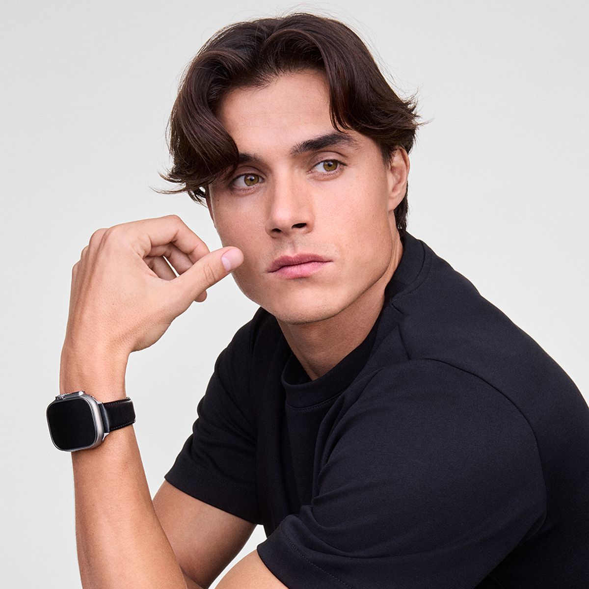 다니엘 웰링턴(DANIEL WELLINGTON) SMARTWATCH LEATHER STRAP 애플워치 울트라 호환 가죽스트랩