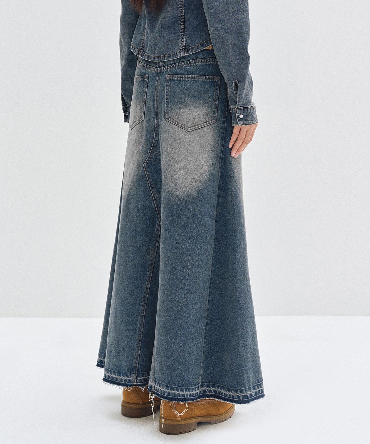 데케트 우먼(DECET WOMEN) Maxi Skirt DCSK006BLUE