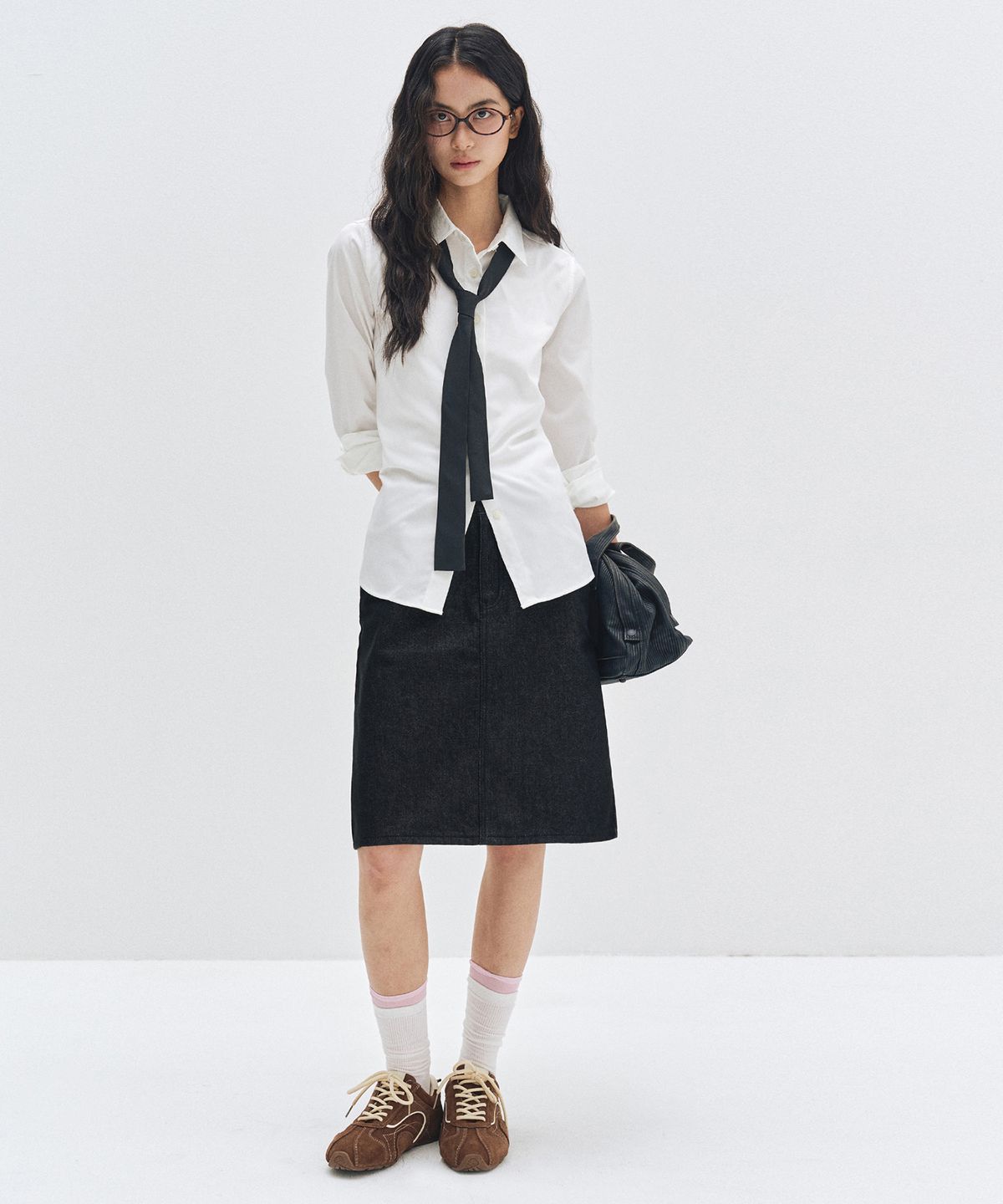 데케트 우먼(DECET WOMEN) Signature Midi Skirt DCSK002CPBLACK