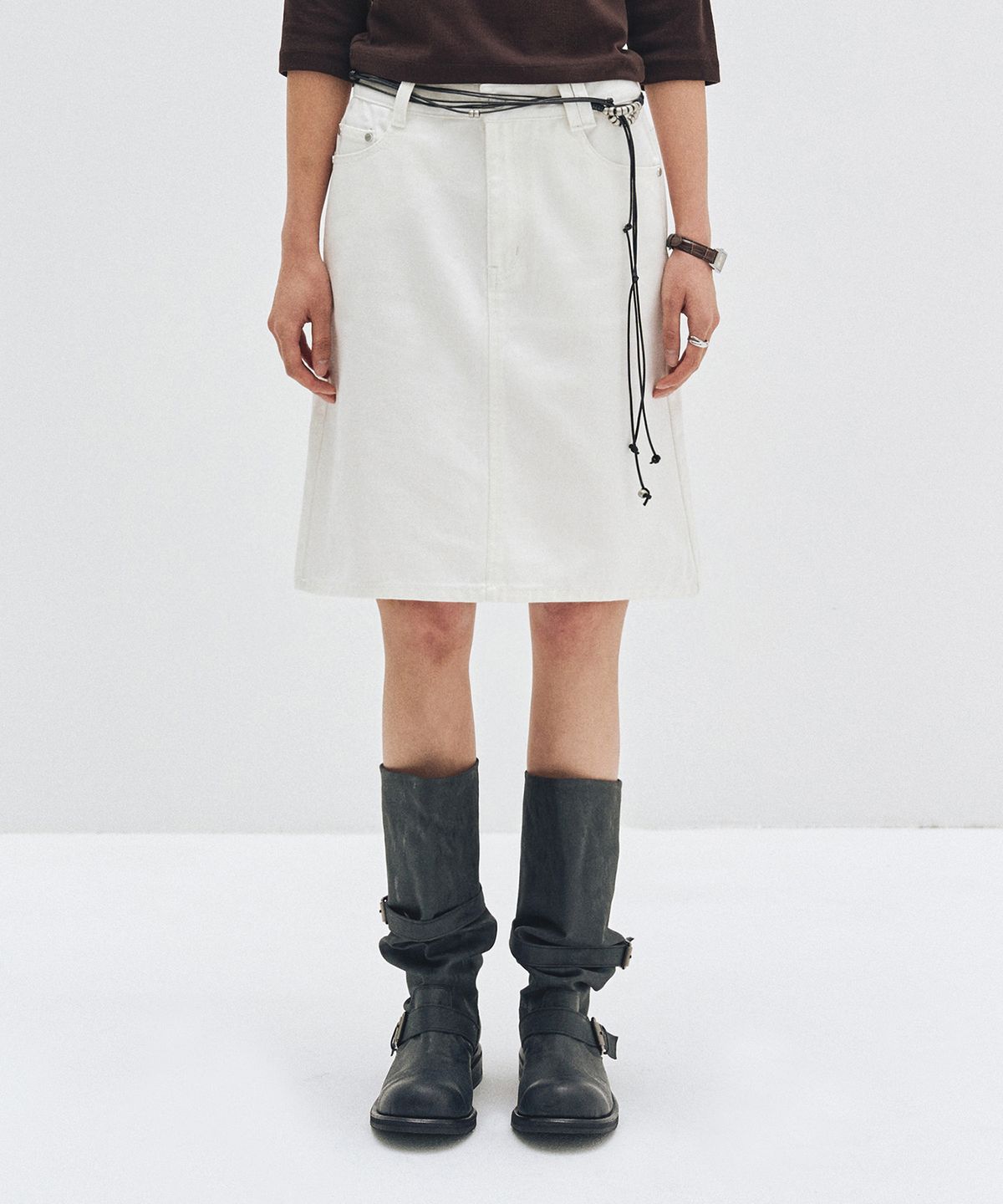데케트 우먼(DECET WOMEN) Signature Midi Skirt DCSK002IVORY