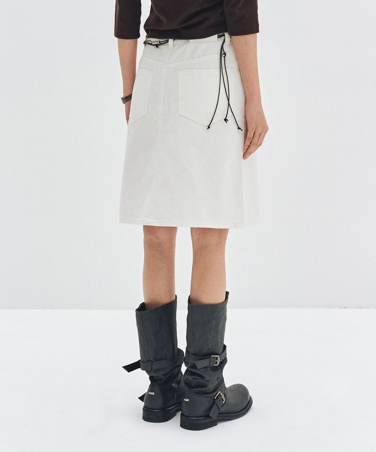데케트 우먼(DECET WOMEN) Signature Midi Skirt DCSK002IVORY