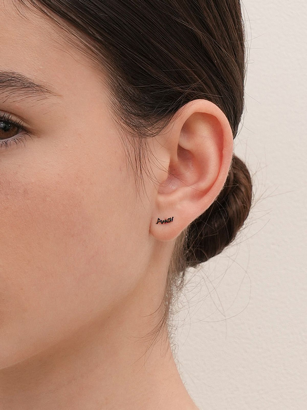 미니멀피어싱(MINIMALPIERCING) 14K 레터링 타투 피어싱 귀걸이