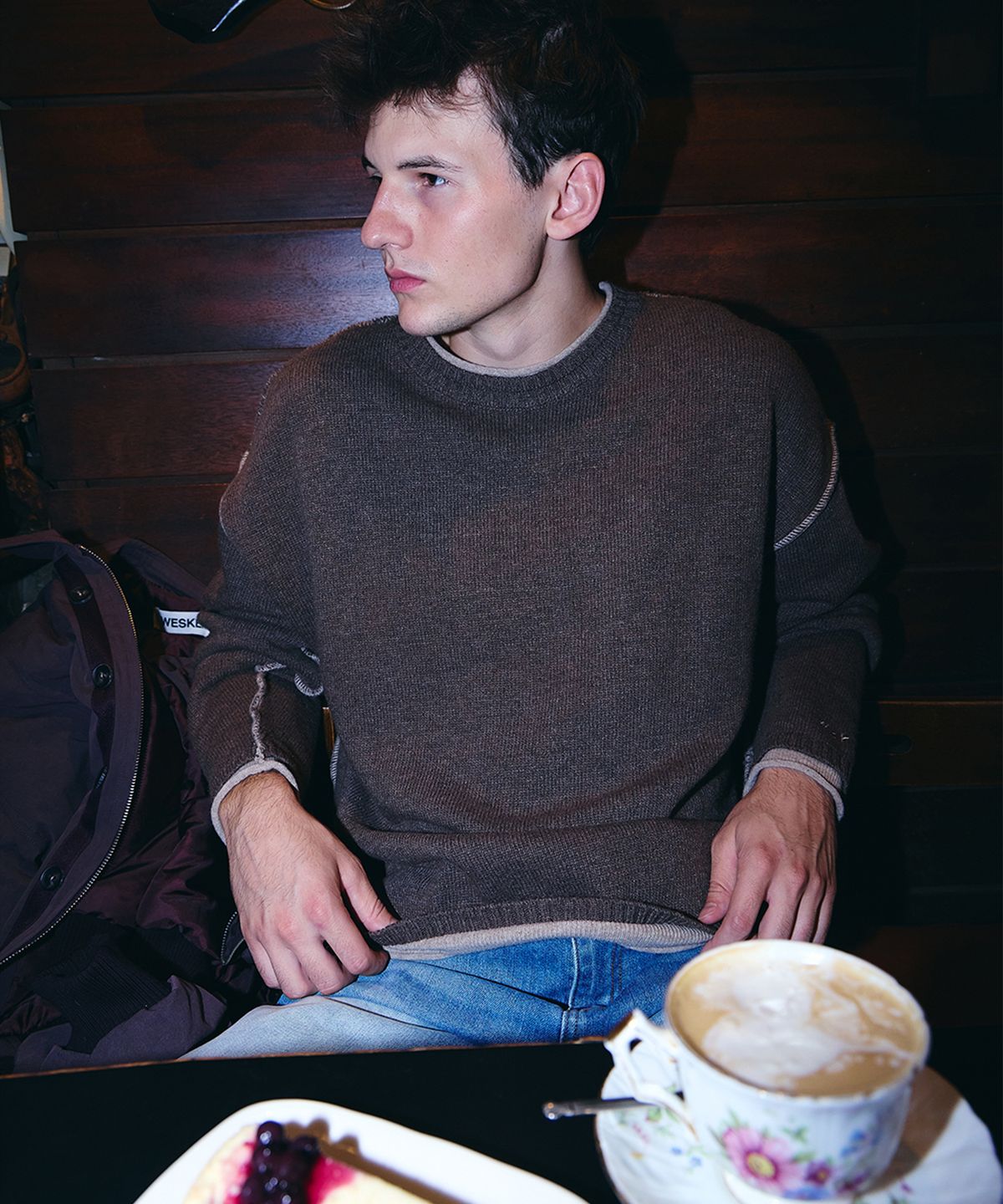 웨스켄(WESKEN) [UNISEX] LAYERED STITCHED CREW NECK KNIT (BROWN)