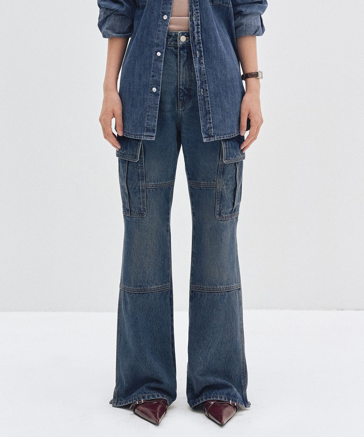 데케트 우먼(DECET WOMEN) Cargo Semi Flared Jeans DCWPT014BLUE
