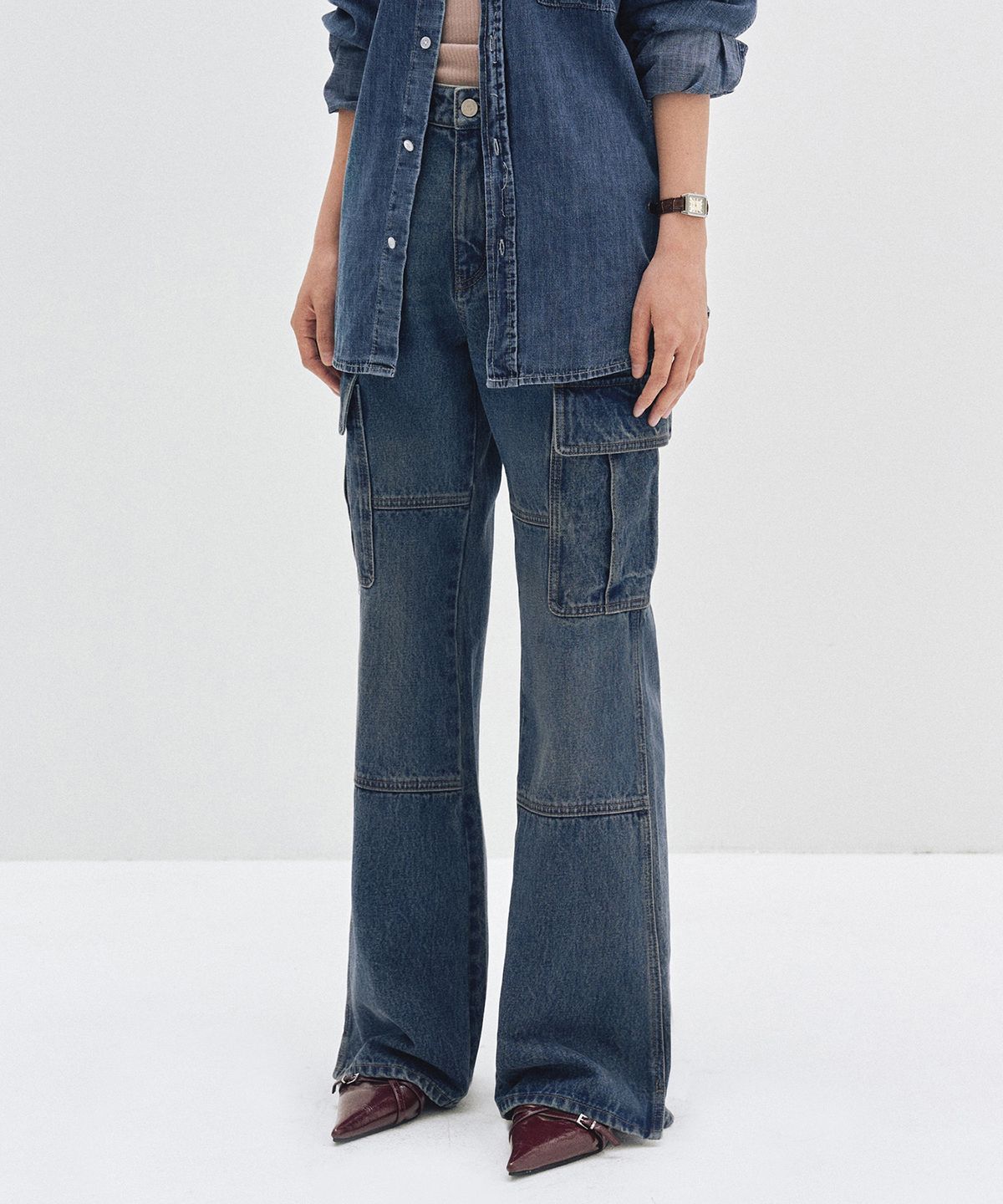 데케트 우먼(DECET WOMEN) Cargo Semi Flared Jeans DCWPT014BLUE