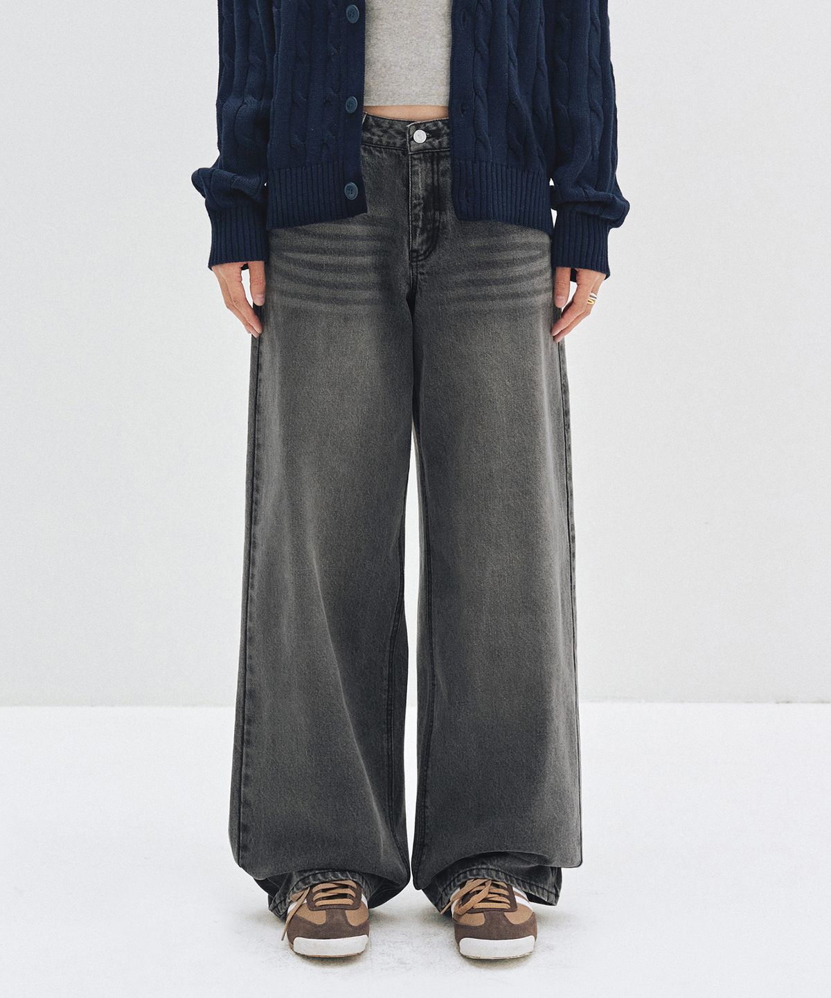 데케트 우먼(DECET WOMEN) Signature Low Rise Wide Jeans DCWPT004GRAY