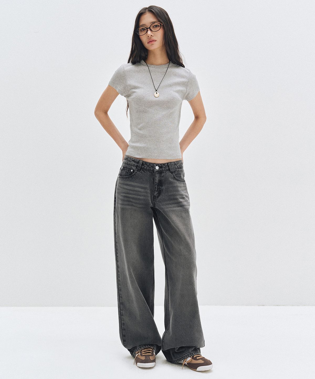 데케트 우먼(DECET WOMEN) Signature Low Rise Wide Jeans DCWPT004GRAY