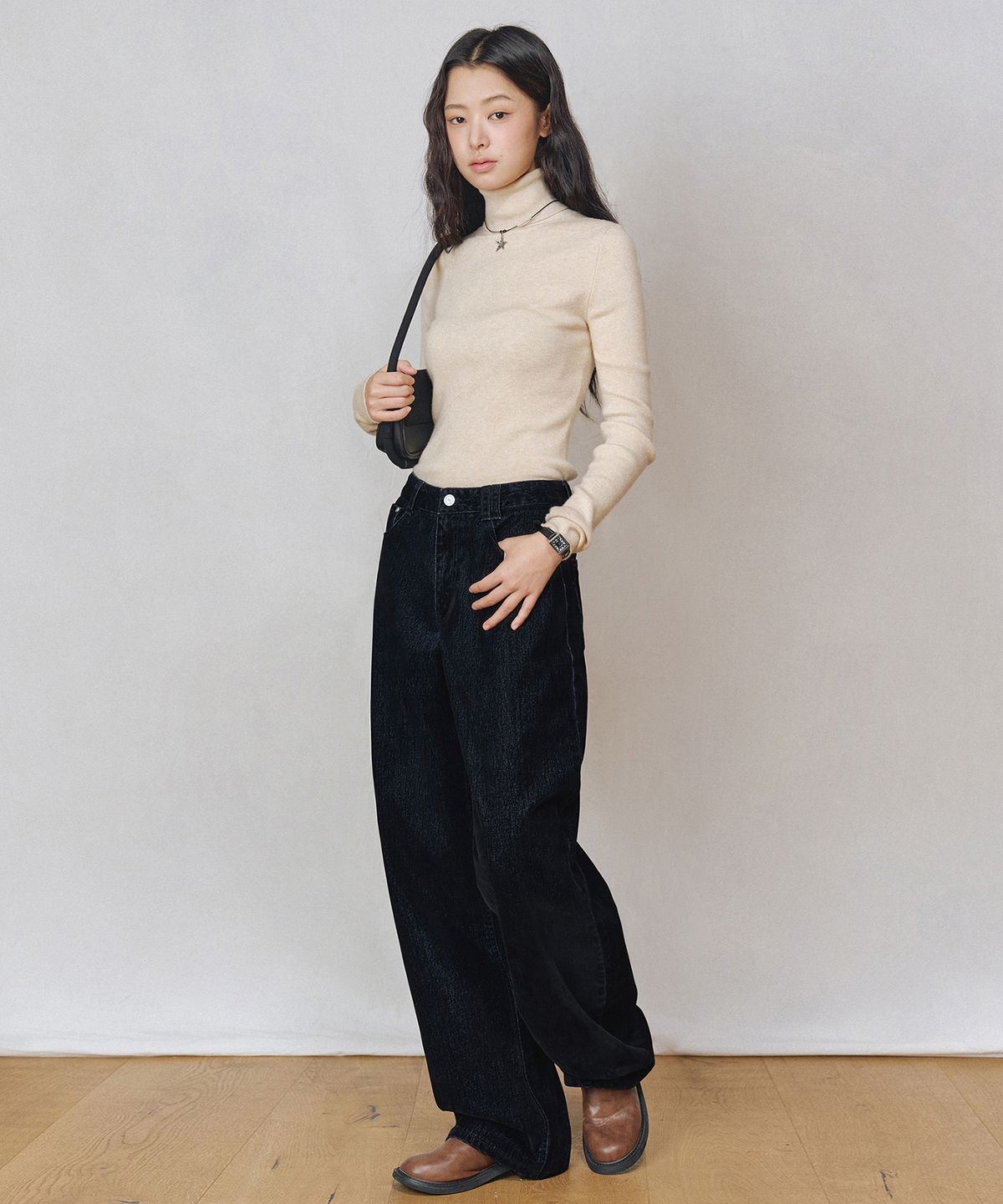 데케트 우먼(DECET WOMEN) [벨벳데님]Velvet Wide Jeans DCWPT018BLACK