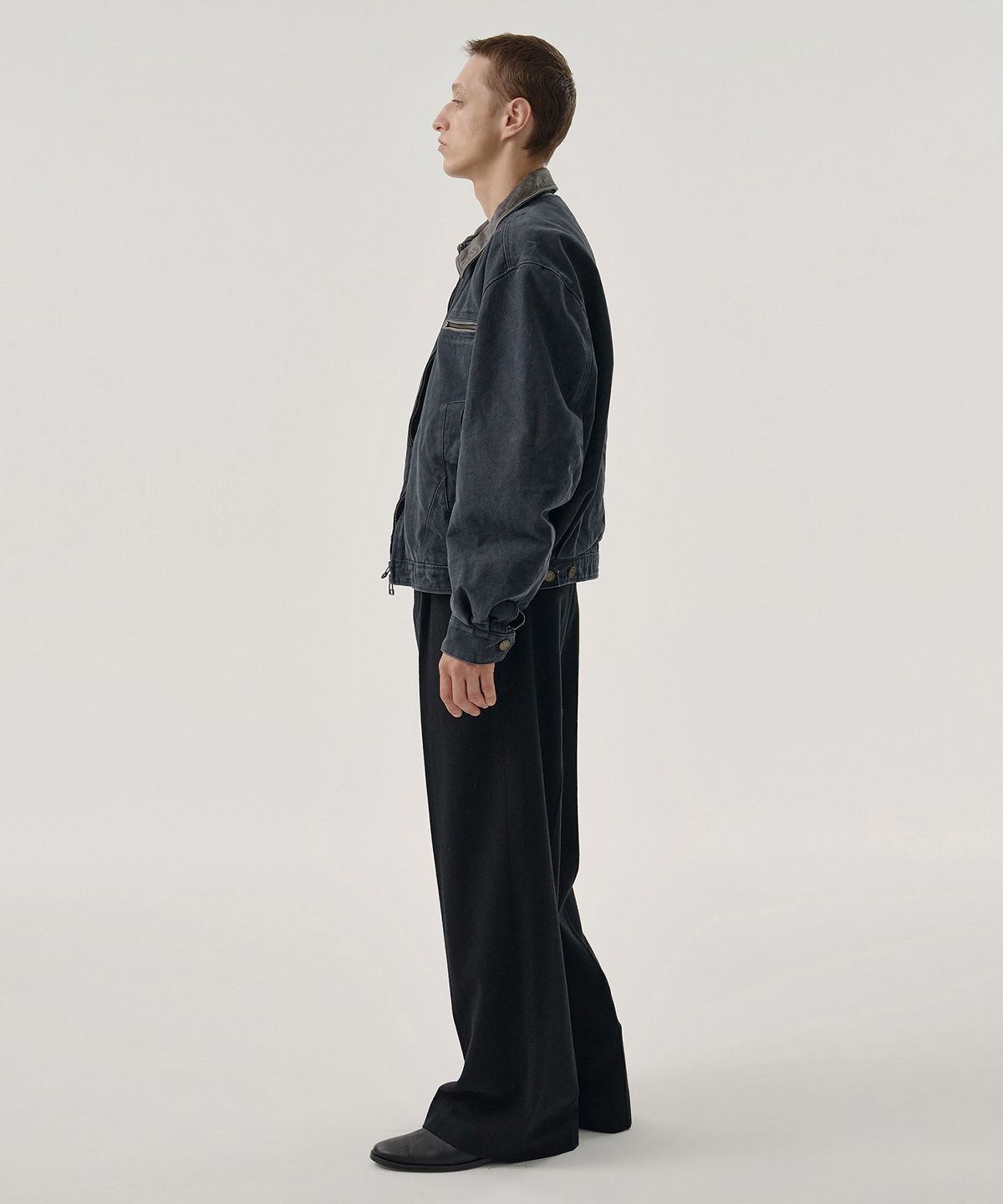 엠엠아이씨(MMIC) PIERRE JACKET (NAVY)