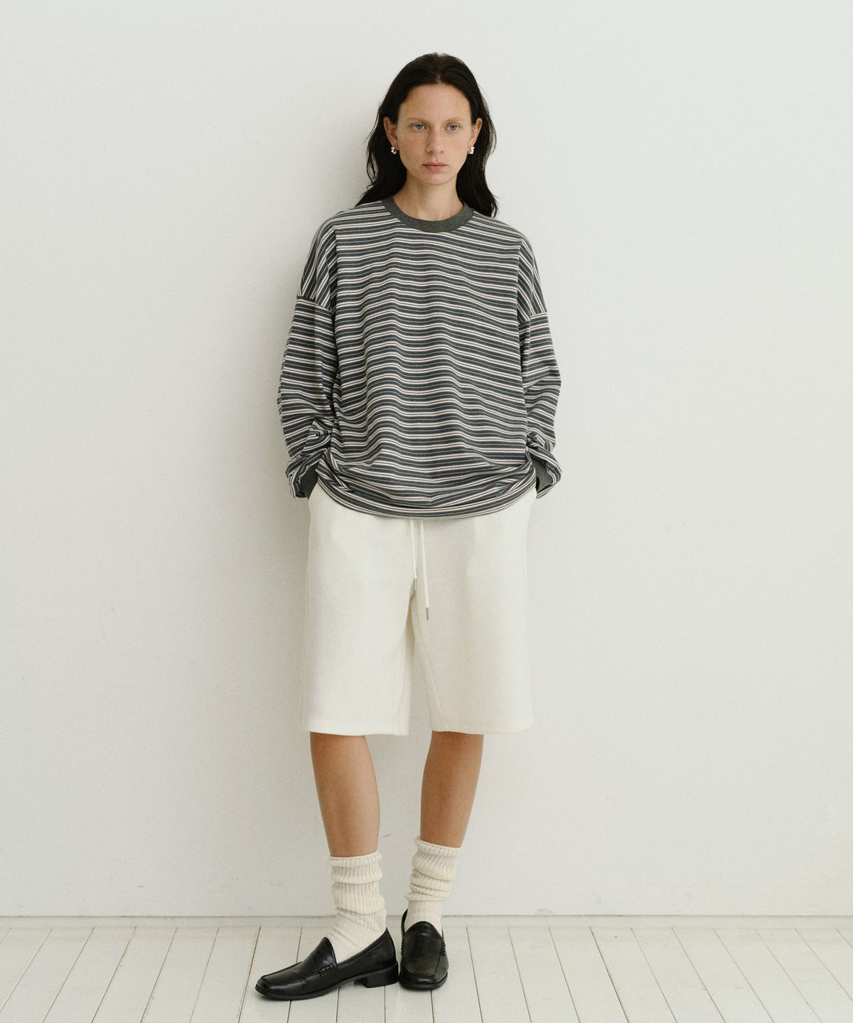 유라고(URAGO) Knit bermuda pants