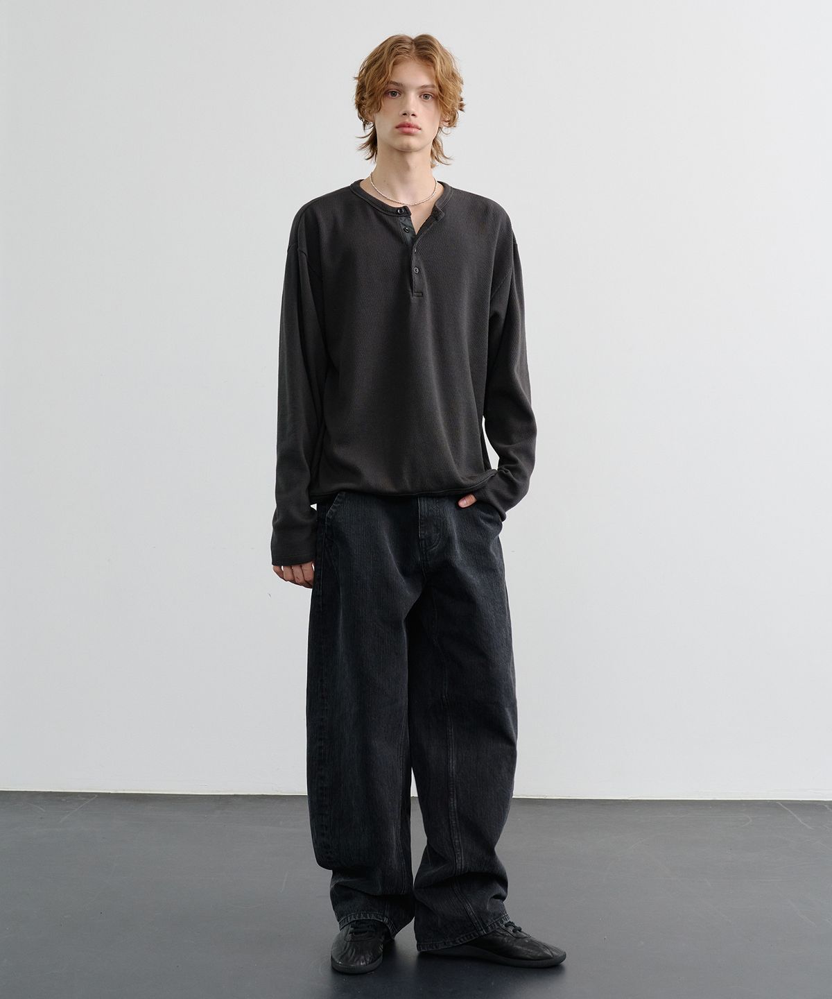 노운(NOUN) balanced denim pants (black)