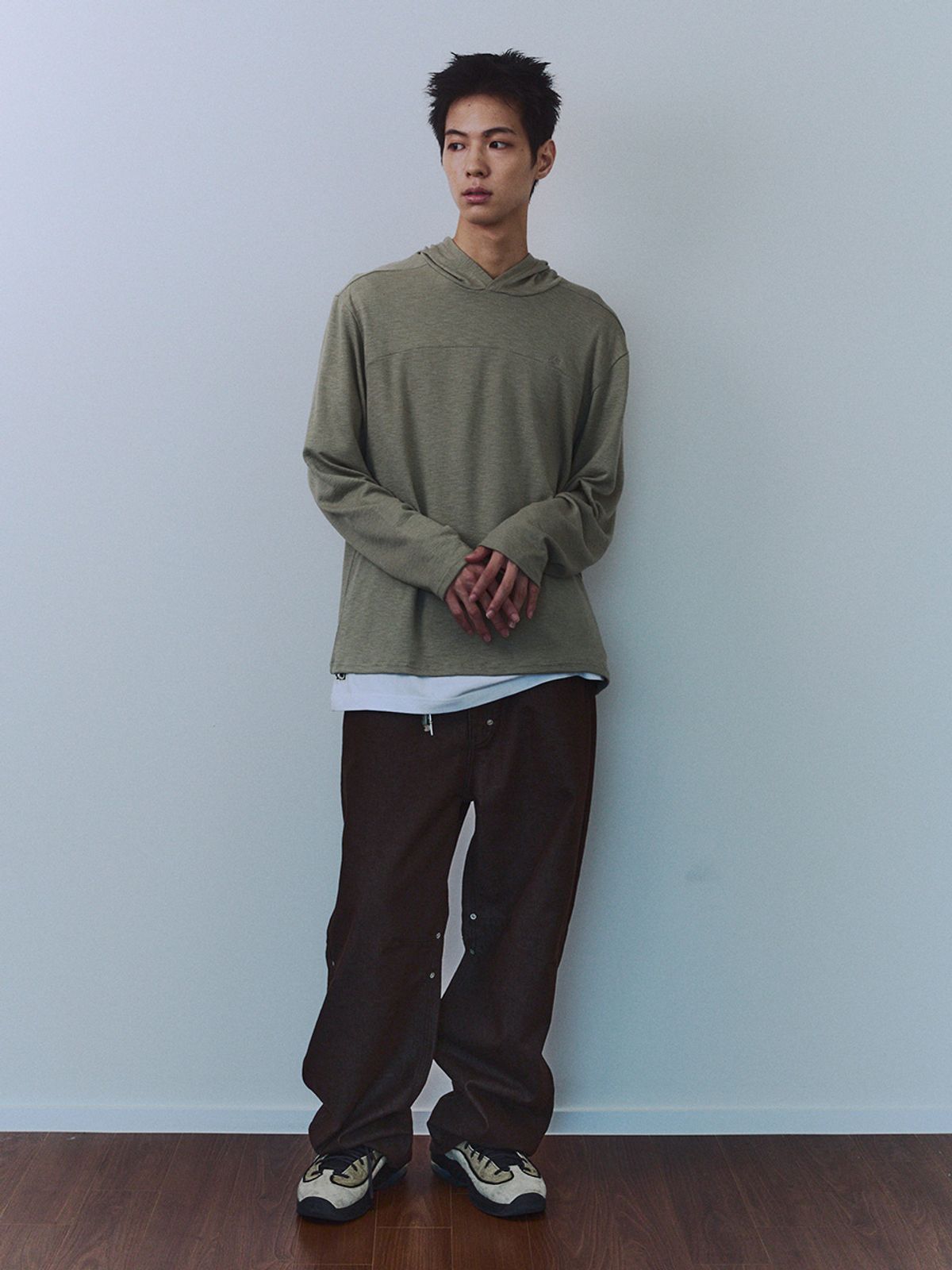 기준 맨(KIJUN MEN) Snug Knit Hood Tee Khaki