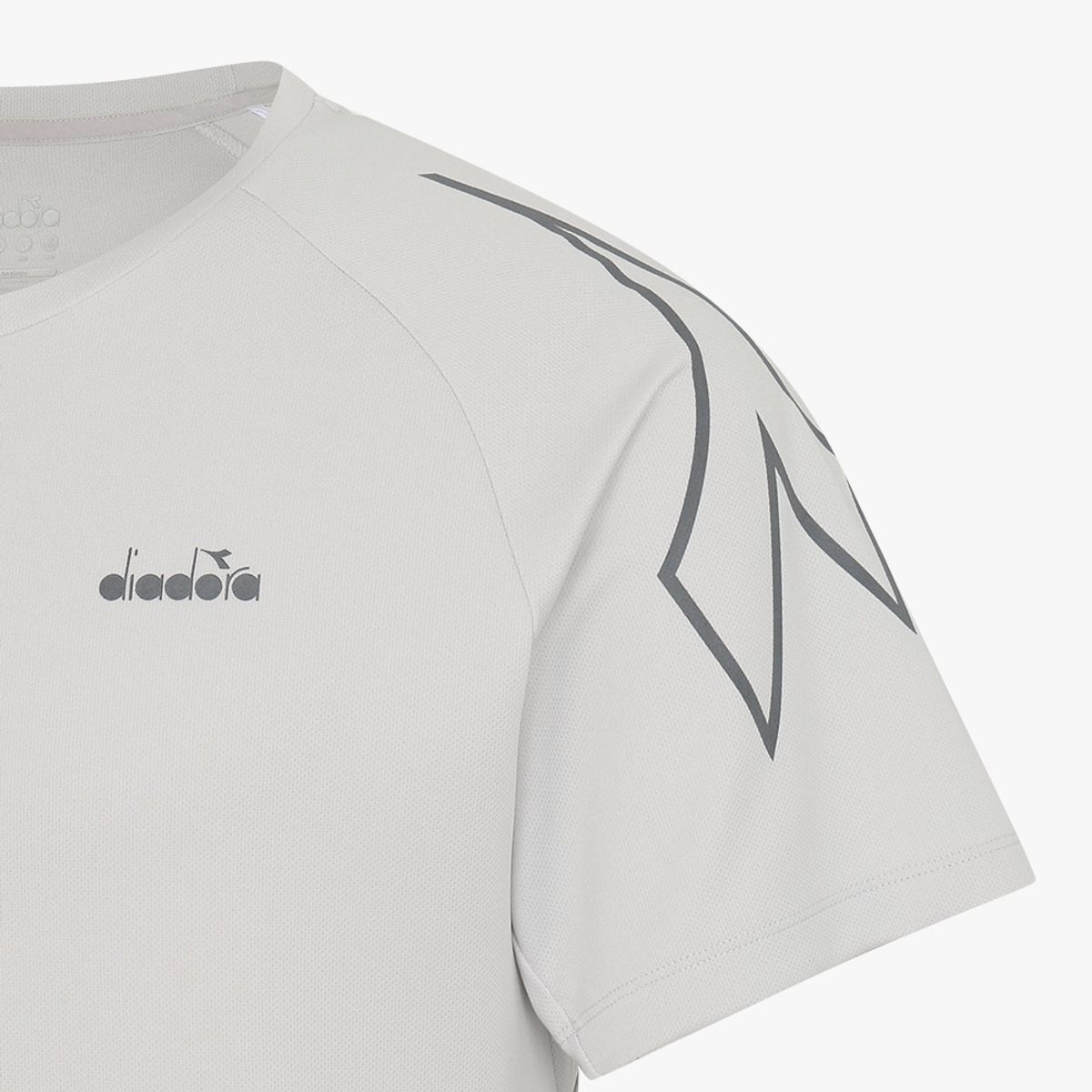 디아도라(diadora) 프리즈 러닝 반팔 티셔츠 BEIGE