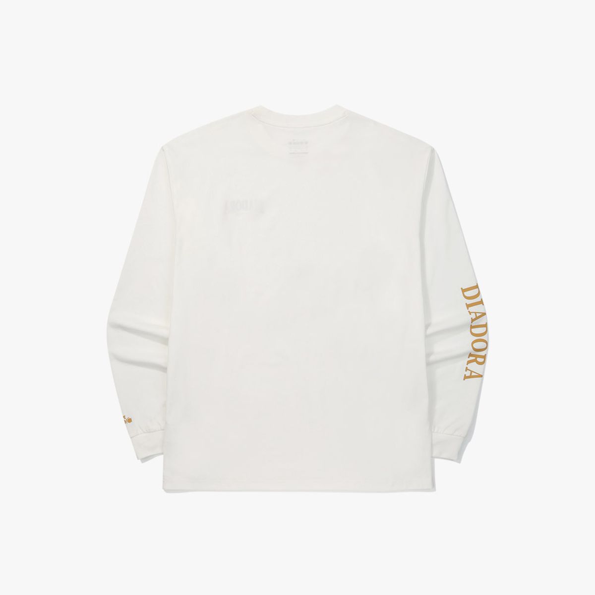 디아도라(diadora) AIRTEX 레터링 긴팔 티셔츠 OFF WHITE