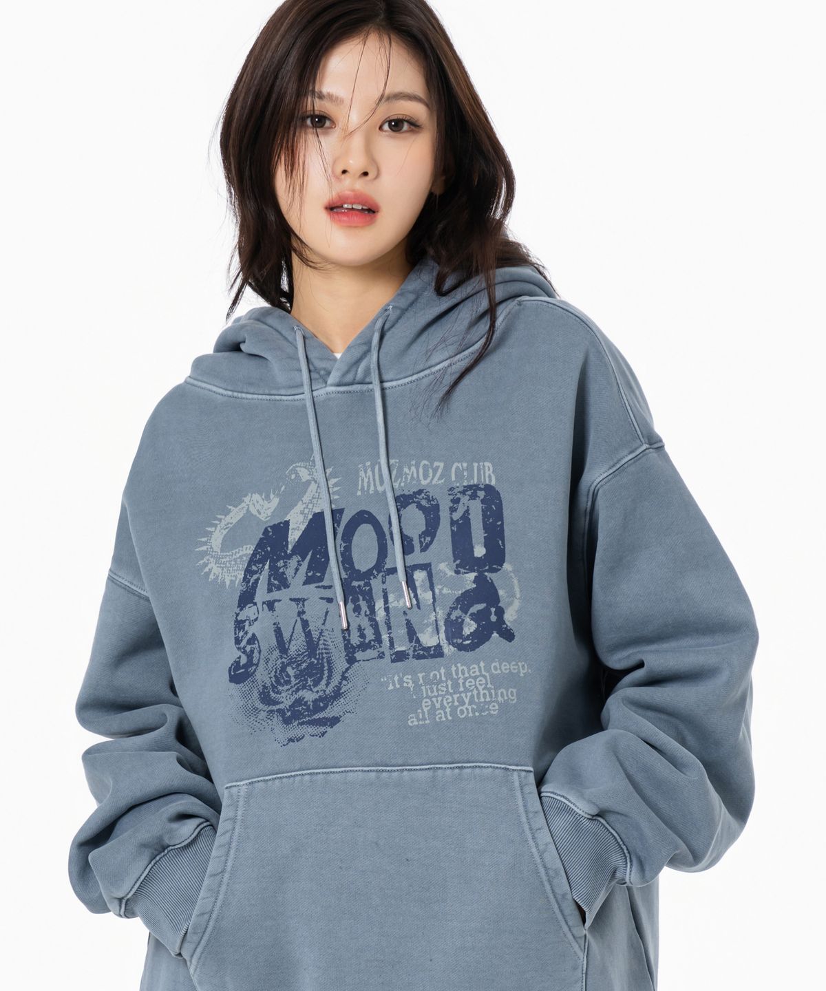 모즈모즈(MOZMOZ) 무드스윙 테리 기모 피그먼트 오버핏 후드 블루