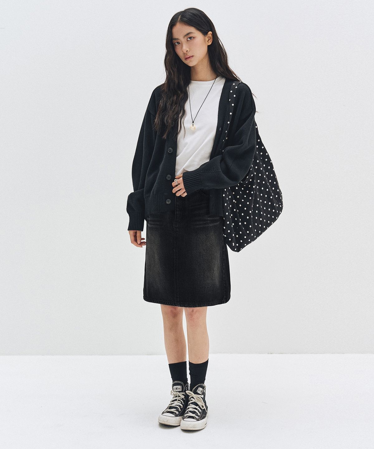데케트 우먼(DECET WOMEN) Signature Midi Skirt DCSK002BLACK
