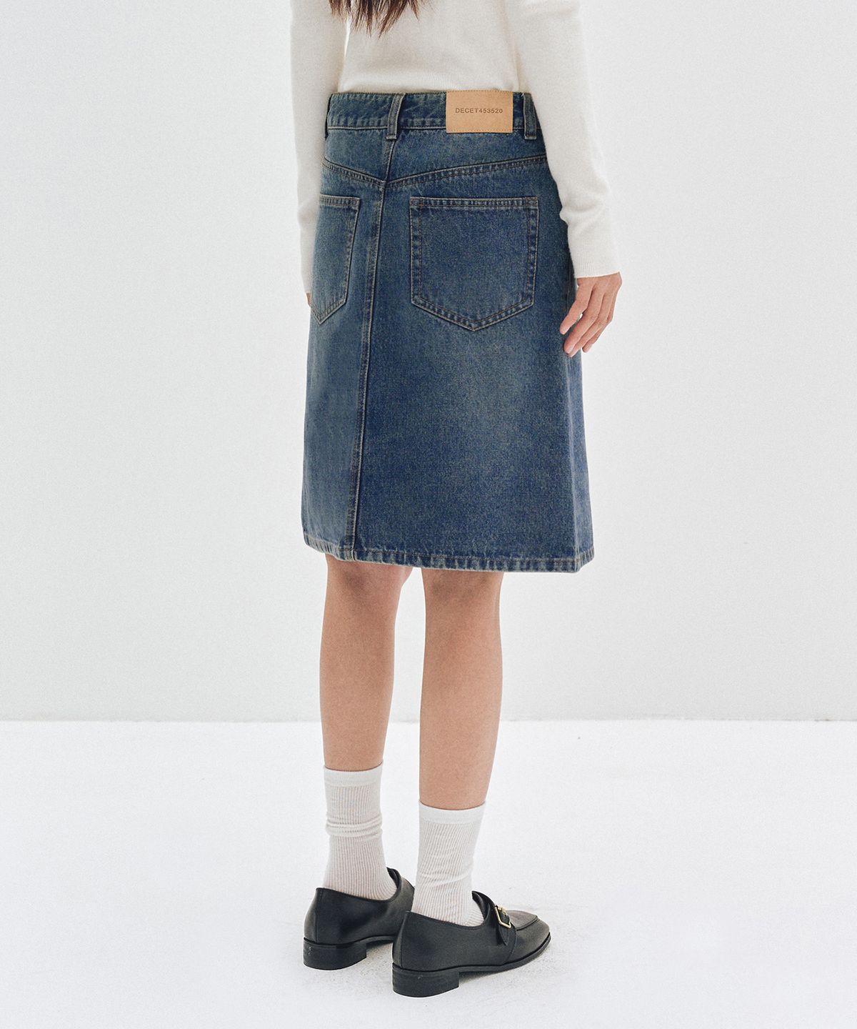 데케트 우먼(DECET WOMEN) Signature Midi Skirt DCSK002BLUE