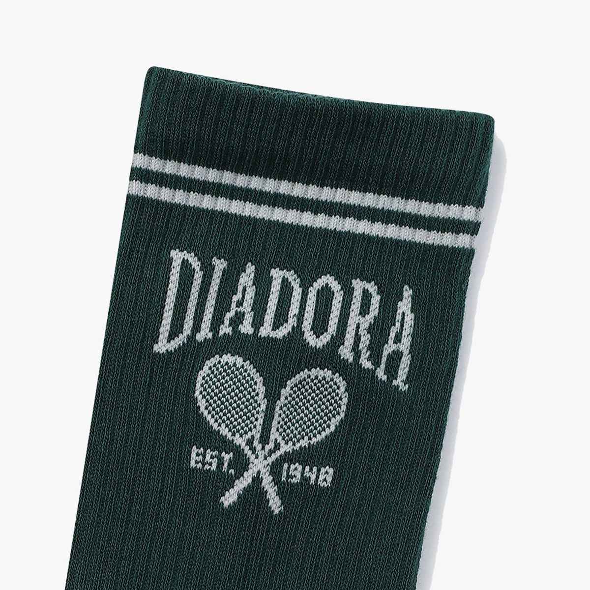 디아도라(diadora) 로고 자수 쿼터 삭스 DARK GREEN