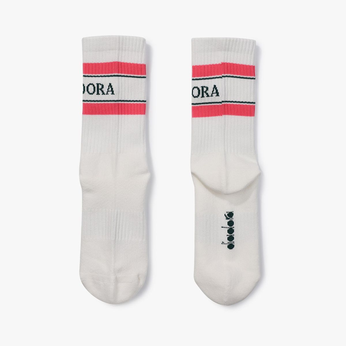 디아도라(diadora) 스트라이프 미드 삭스 PINK