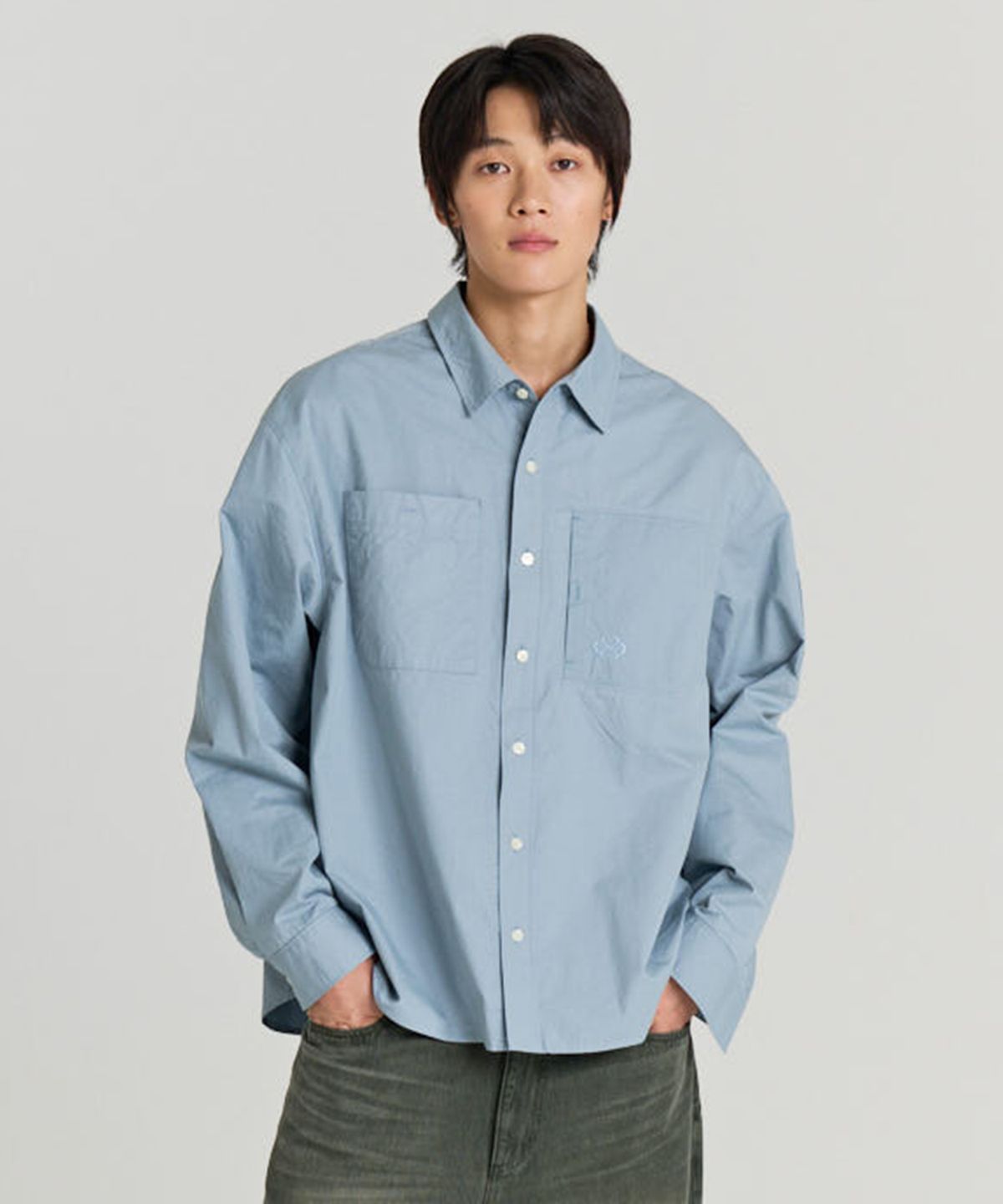 논타입(NONTYPE) OTHER SEMI CROP COMFY SHIRTS (SKY BLUE)