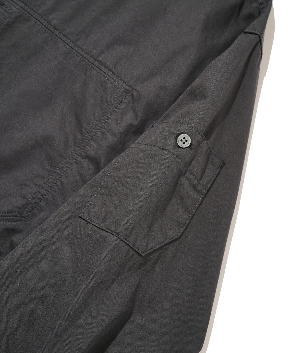 논타입(NONTYPE) OTHER SEMI CROP COMFY SHIRTS (CHARCOAL)